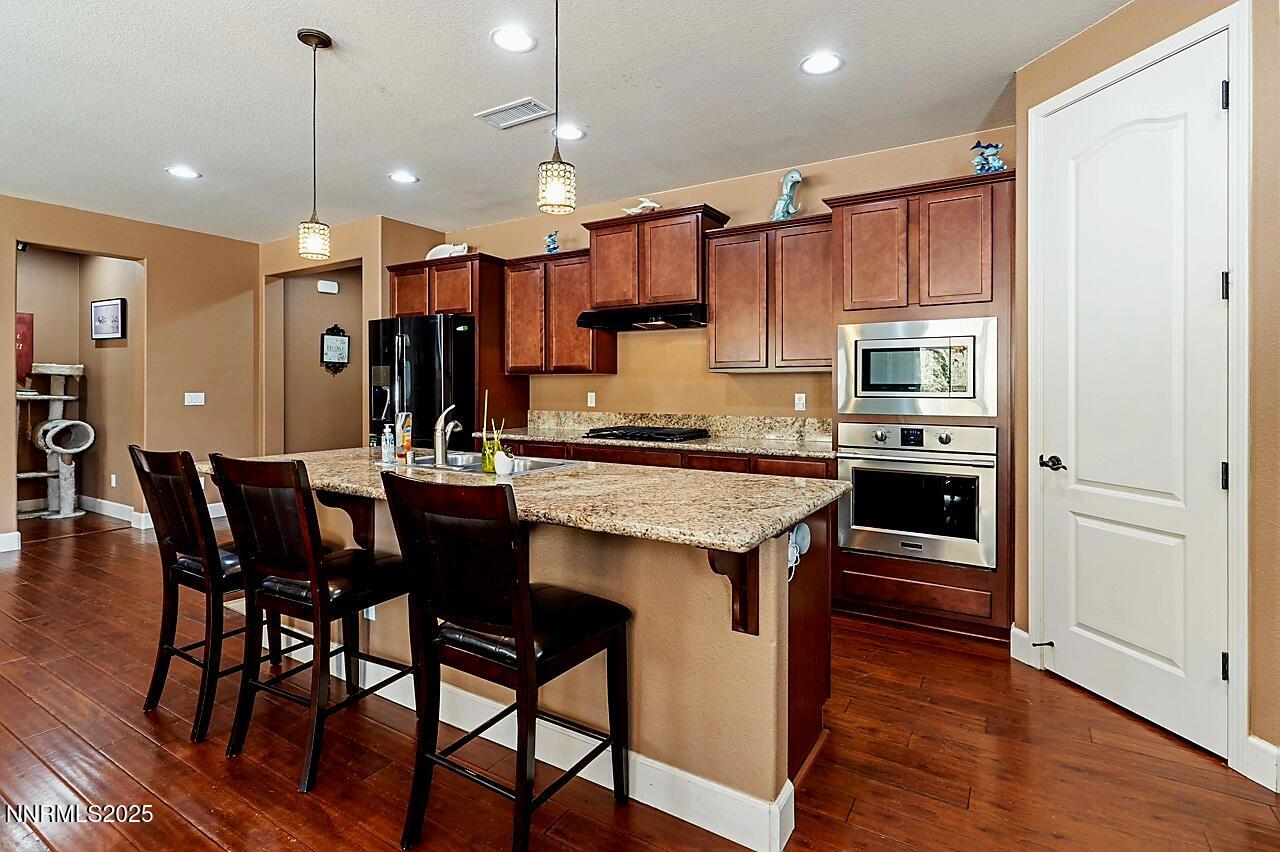 142 Denio Drive Property Photo 8