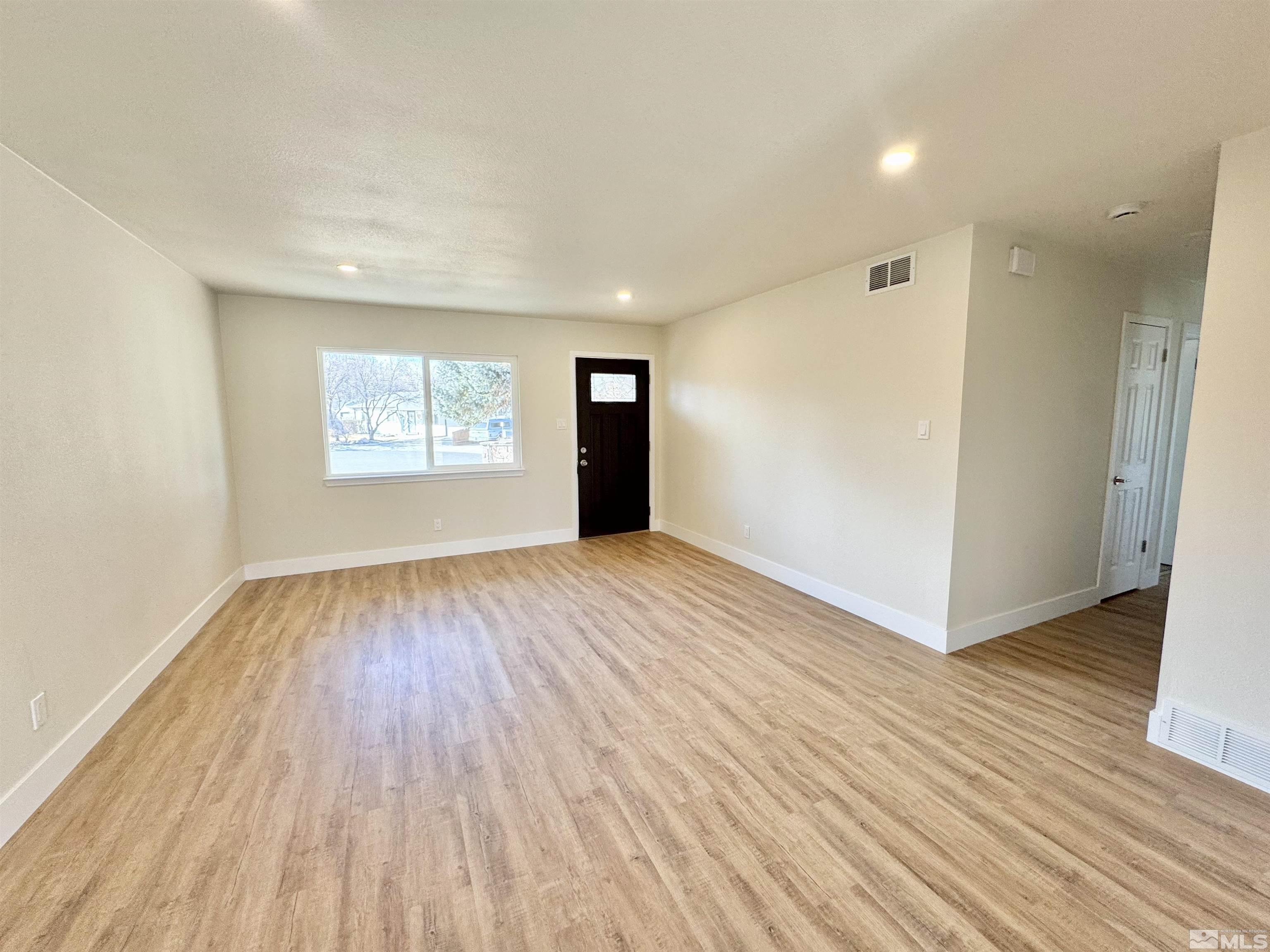 2580 Simms Cir Property Photo 3