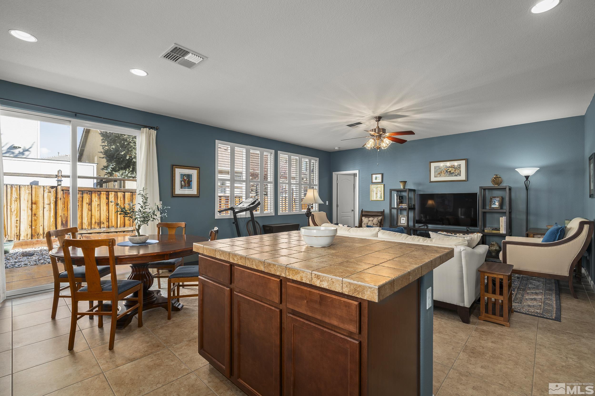 7224 Windswept Loop Property Photo 5