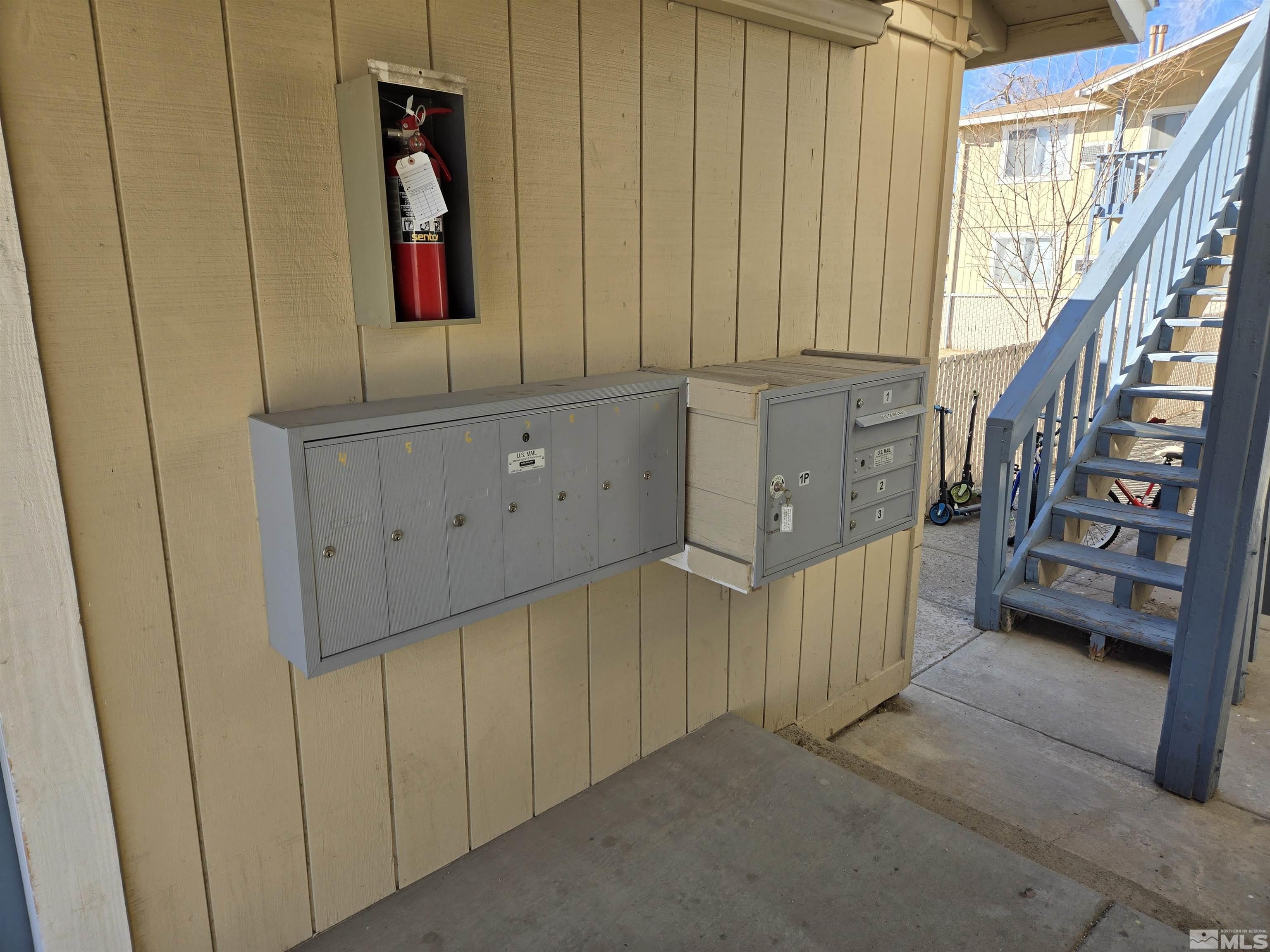210 First Street Property Photo 6