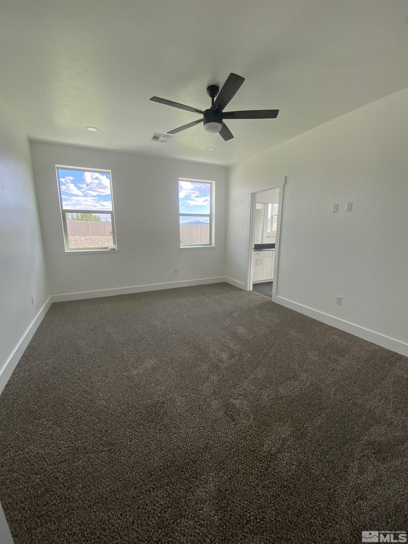 5950 Packsaddle Property Photo 9