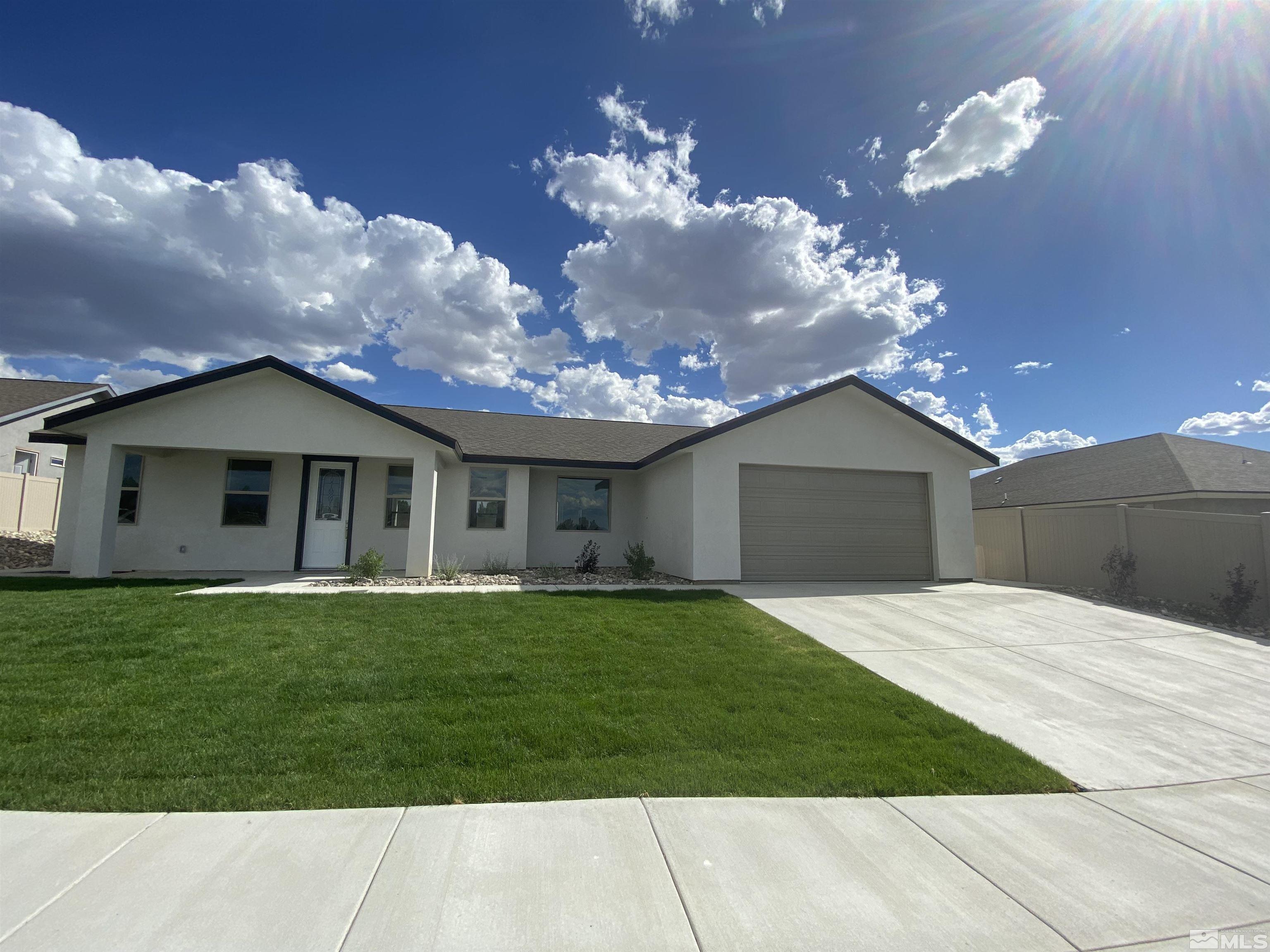 5950 Packsaddle Property Photo 14