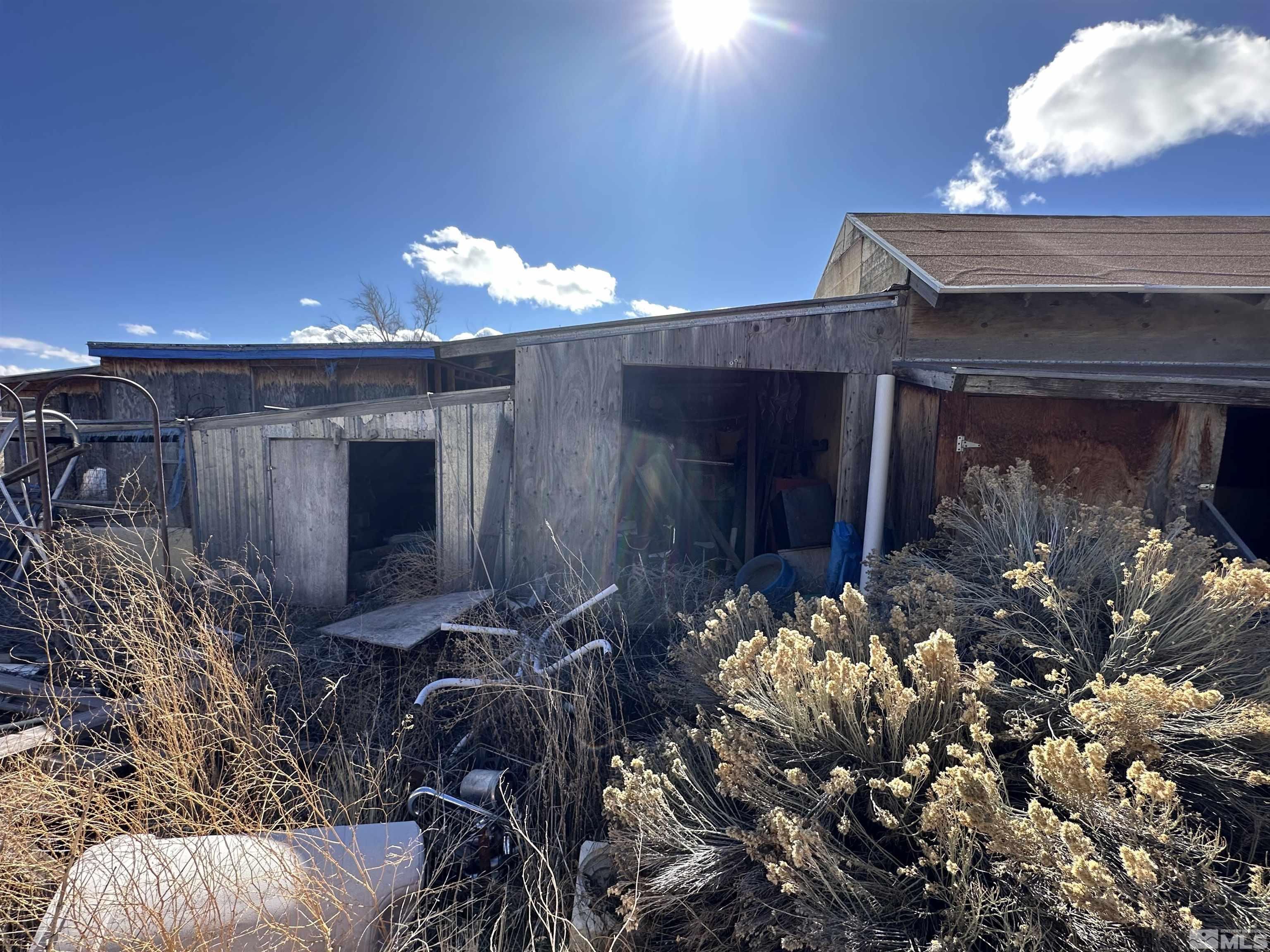 17605 W Aspen Property Photo 10