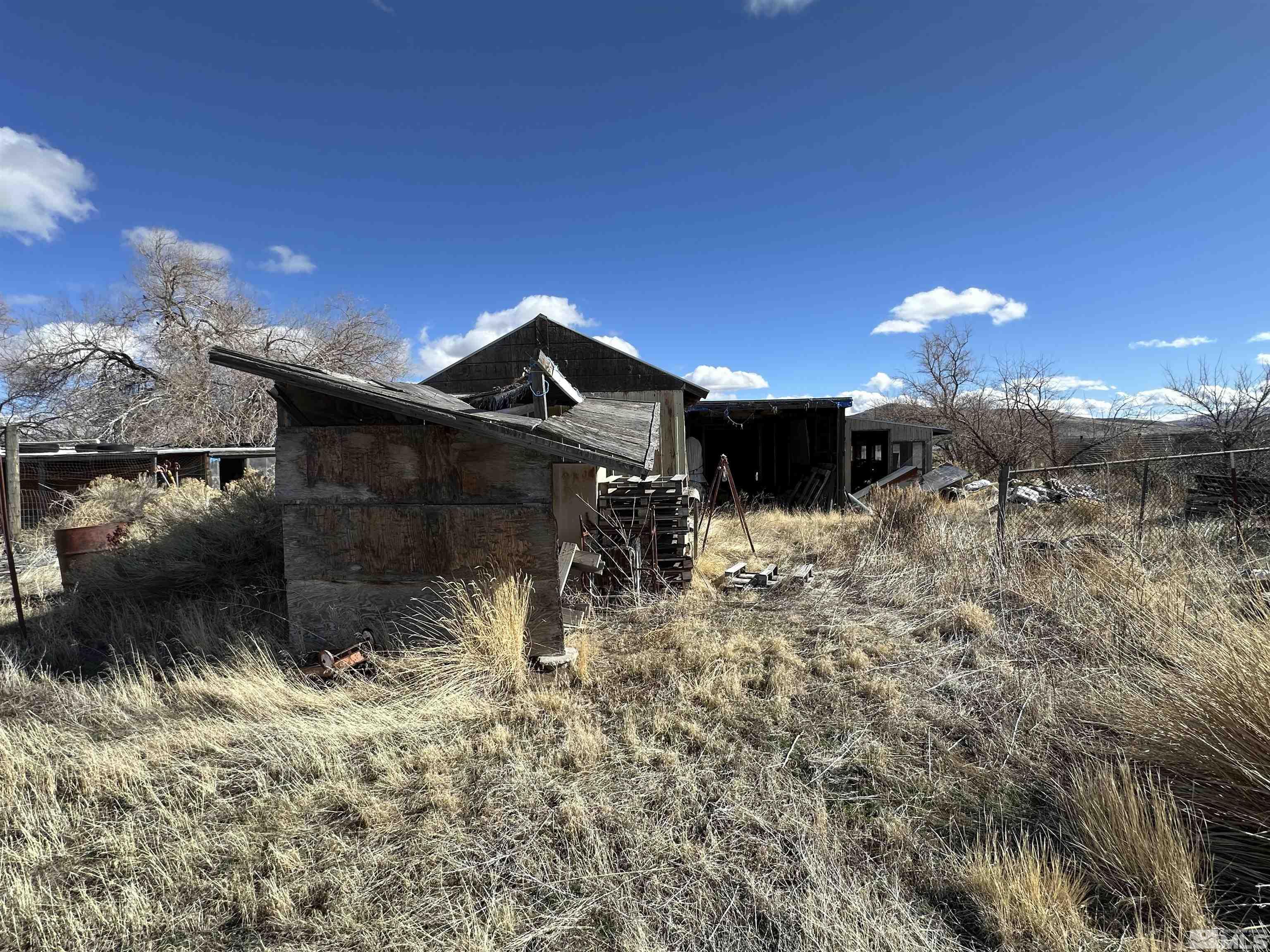 17605 W Aspen Property Photo 18