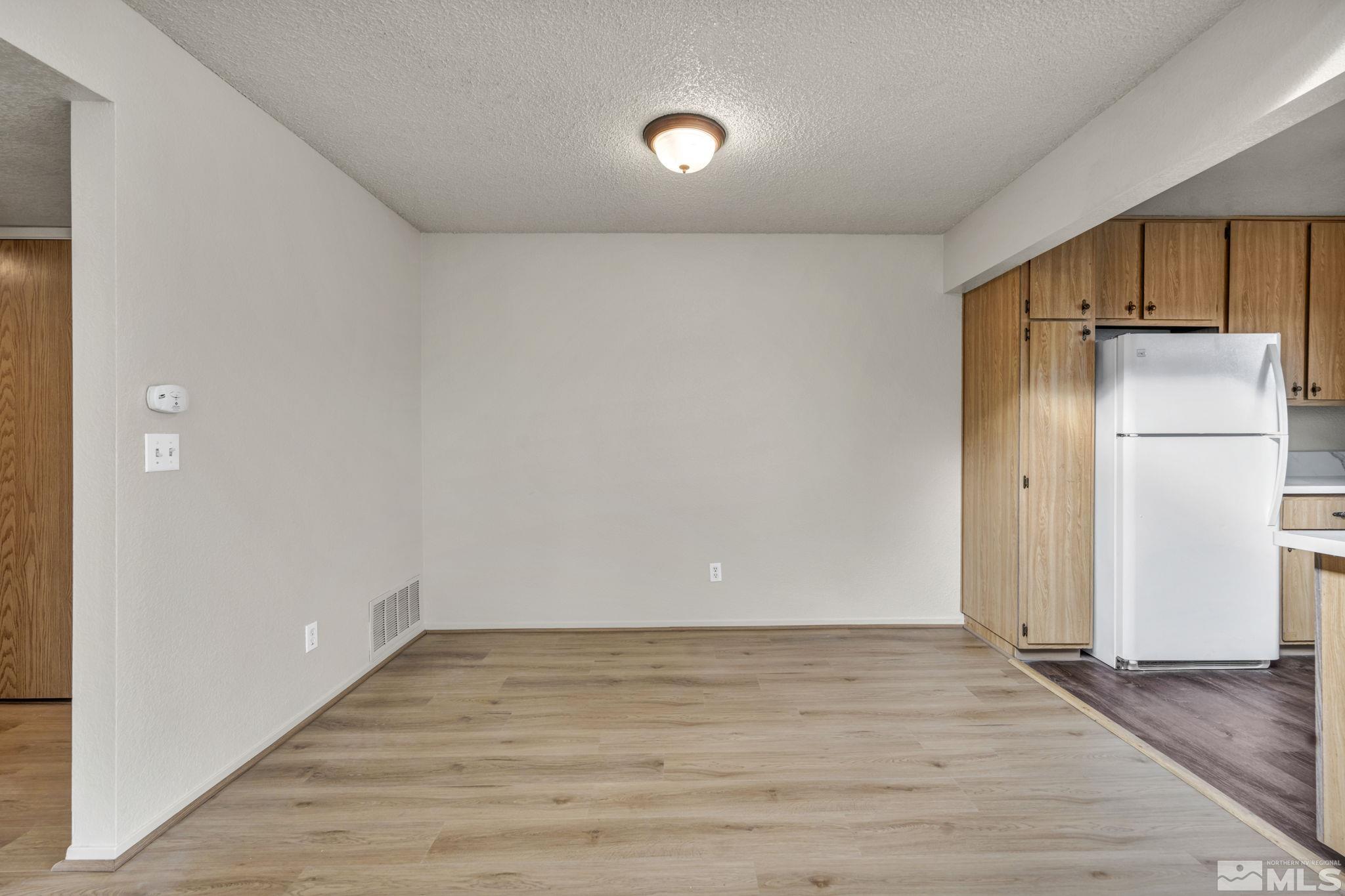 2625 Sunny Slope 5 Property Photo 6