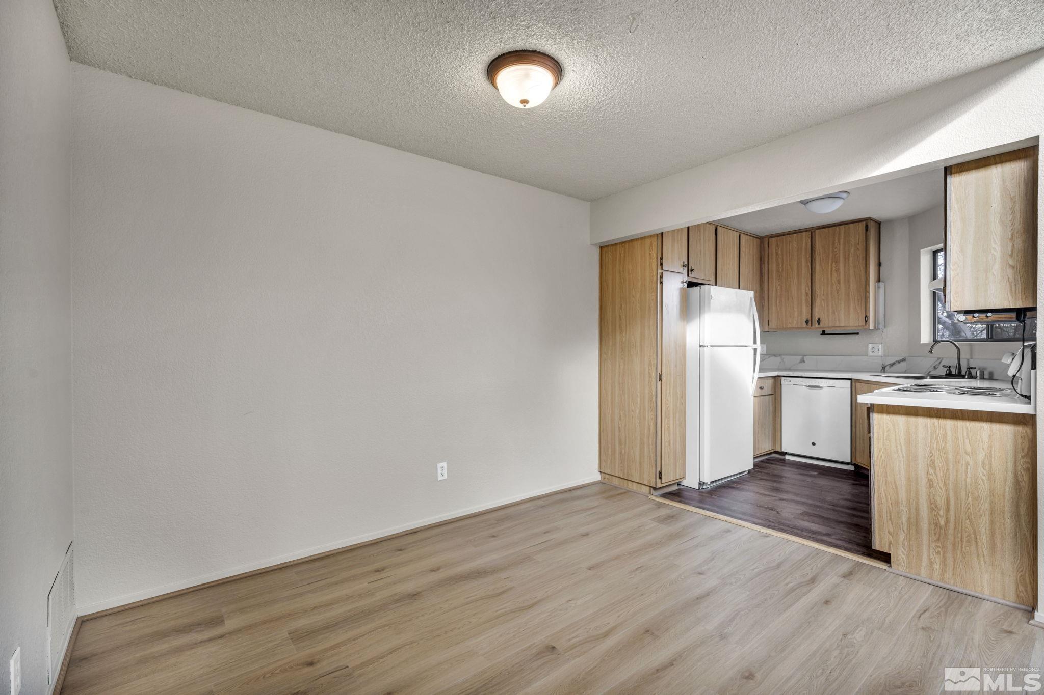2625 Sunny Slope 5 Property Photo 7