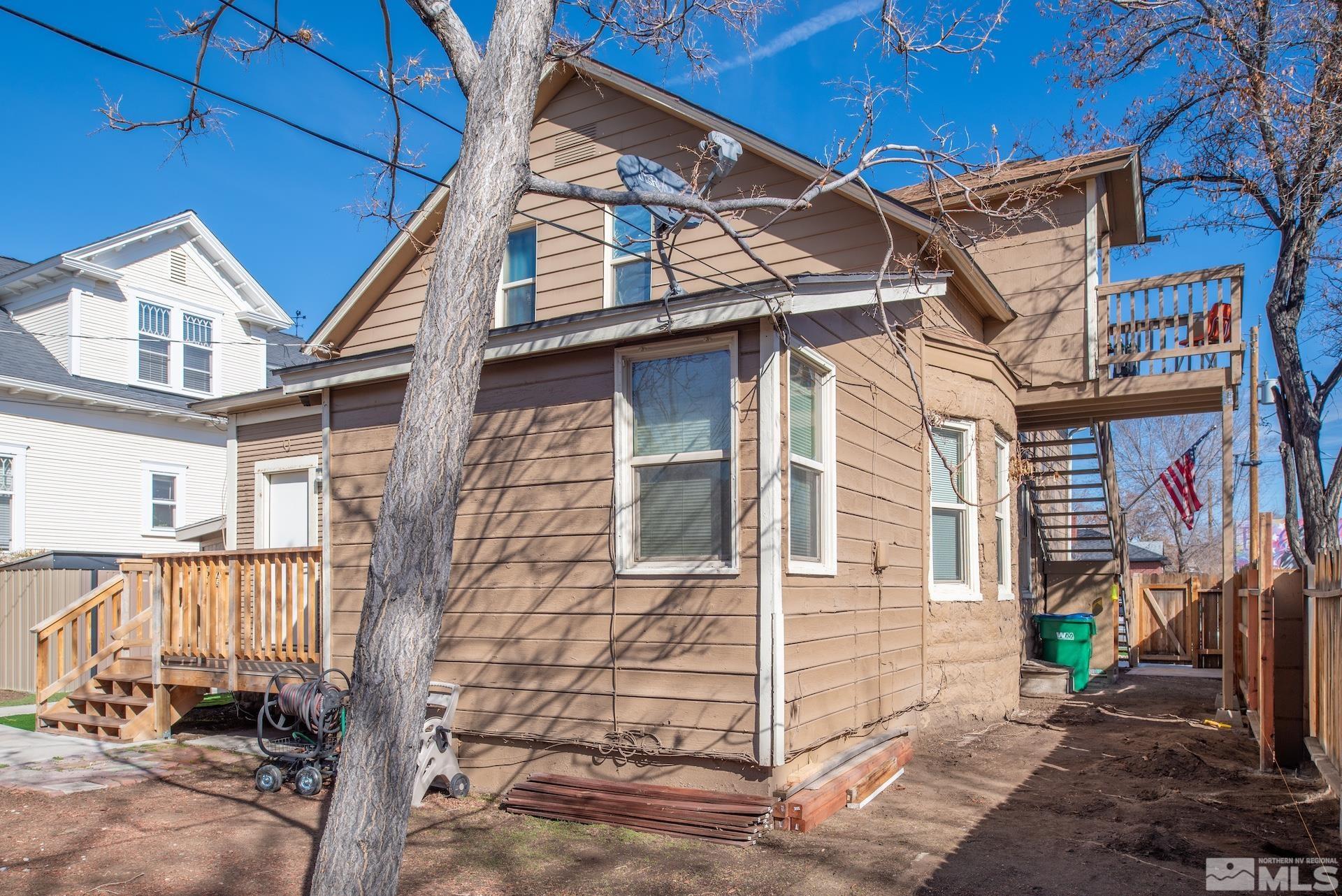 629 Sinclair St Property Photo 7
