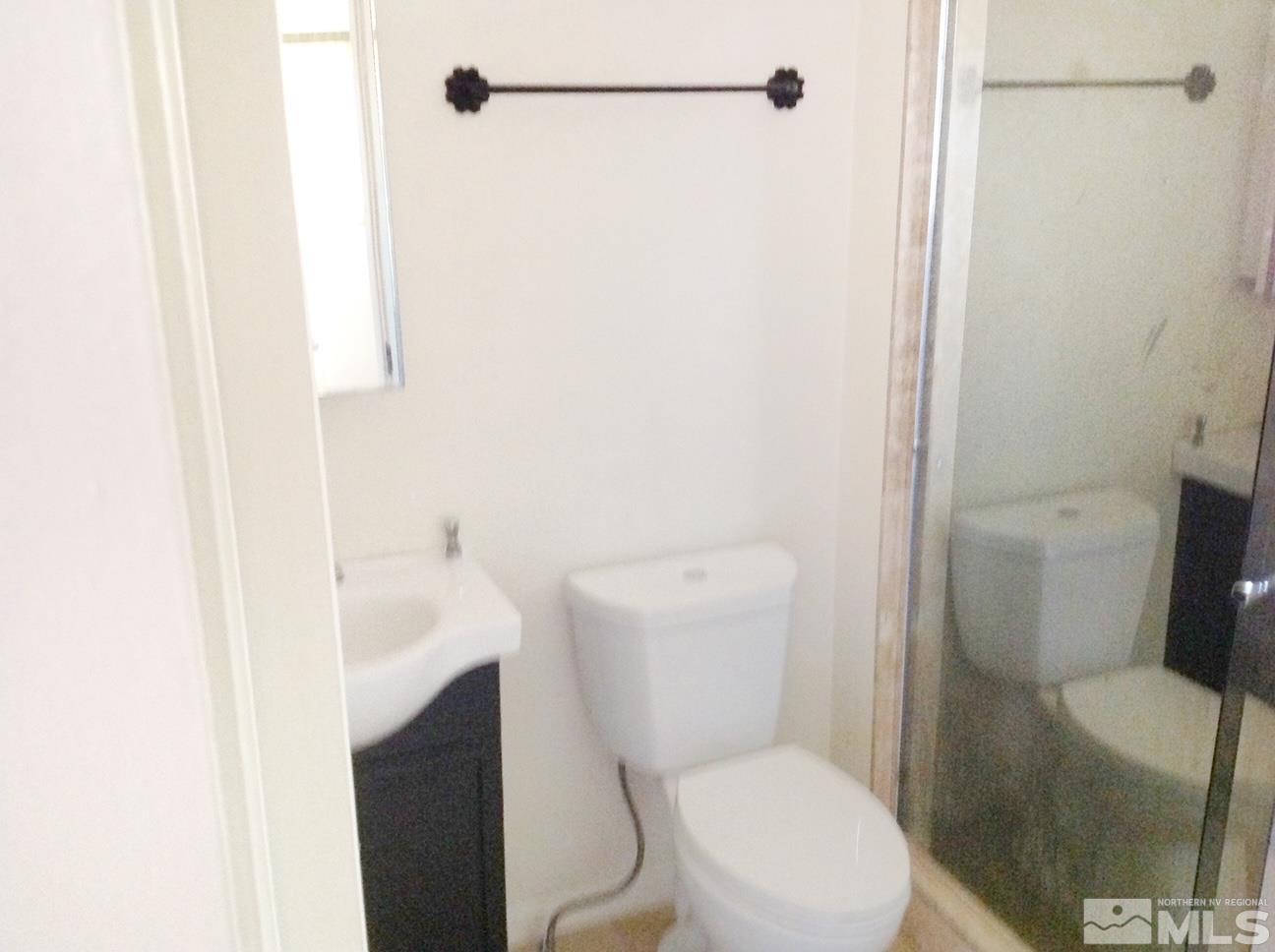 629 Sinclair St Property Photo 18