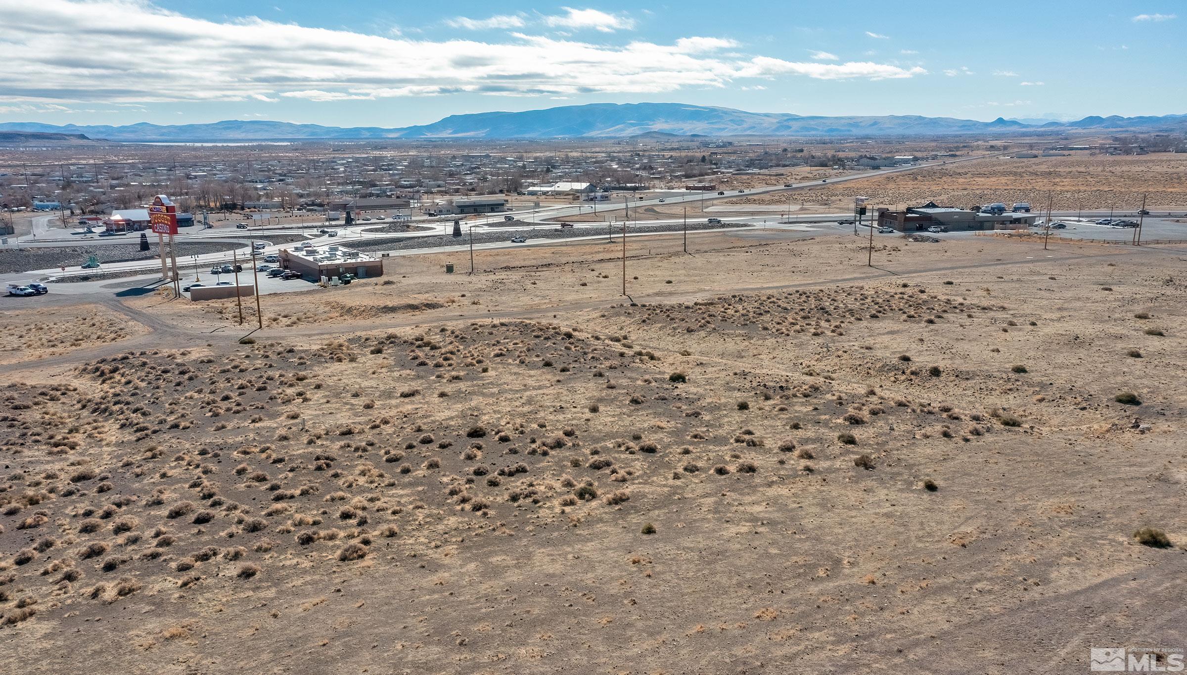 1285 Rhyolite Drive Property Photo 9