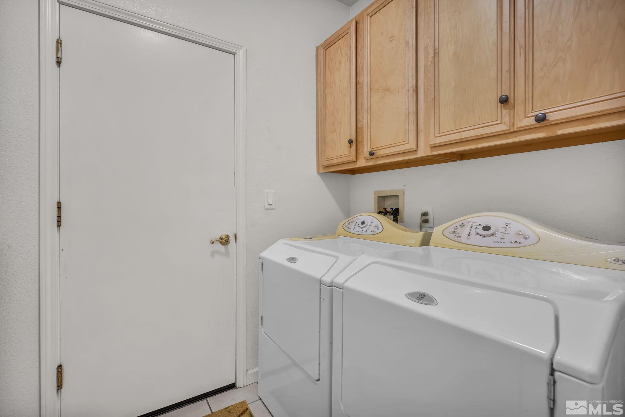 236 Sussex Pl Property Photo 24