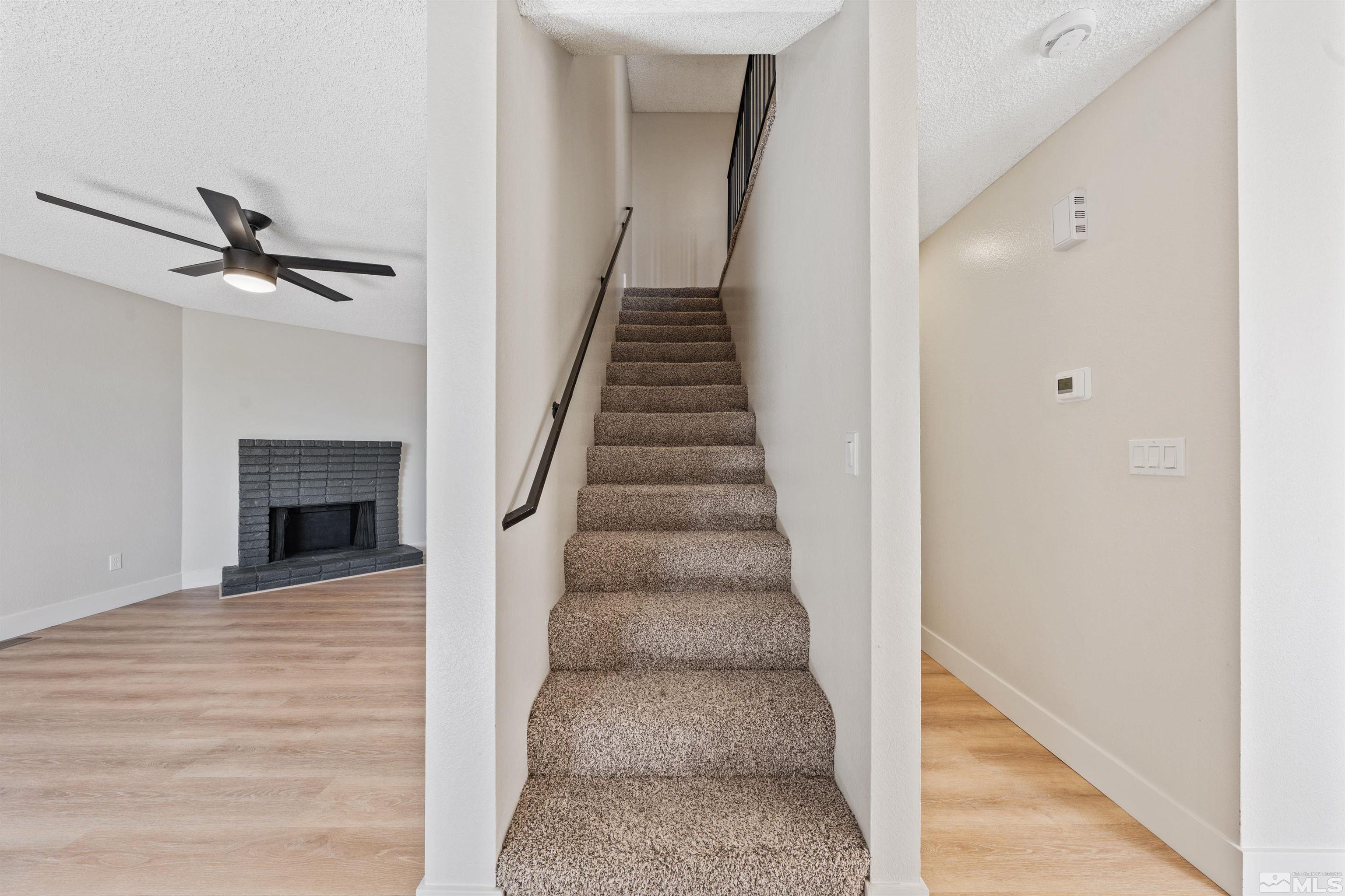 3565 Balboa Dr Property Photo 15