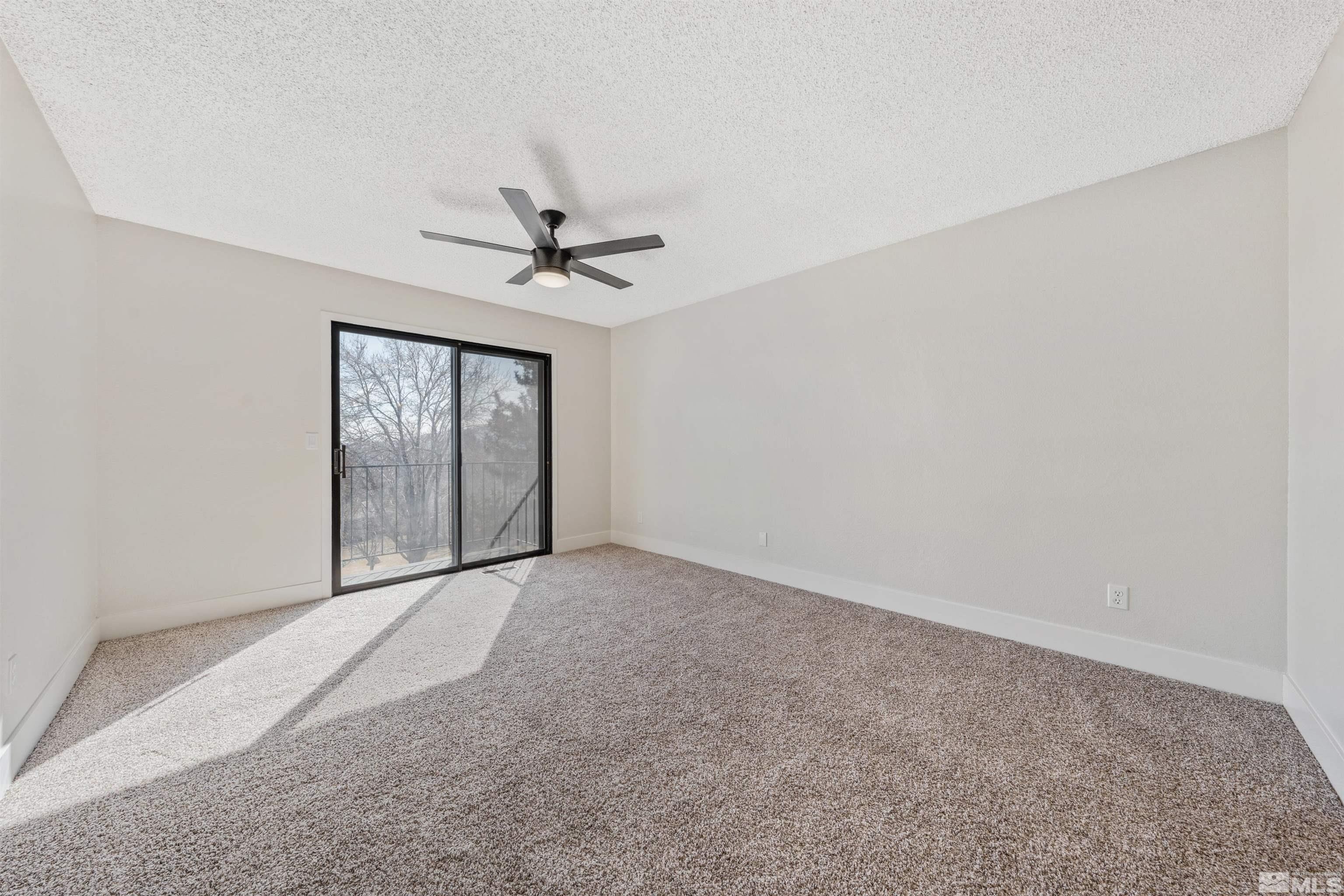 3565 Balboa Dr Property Photo 19