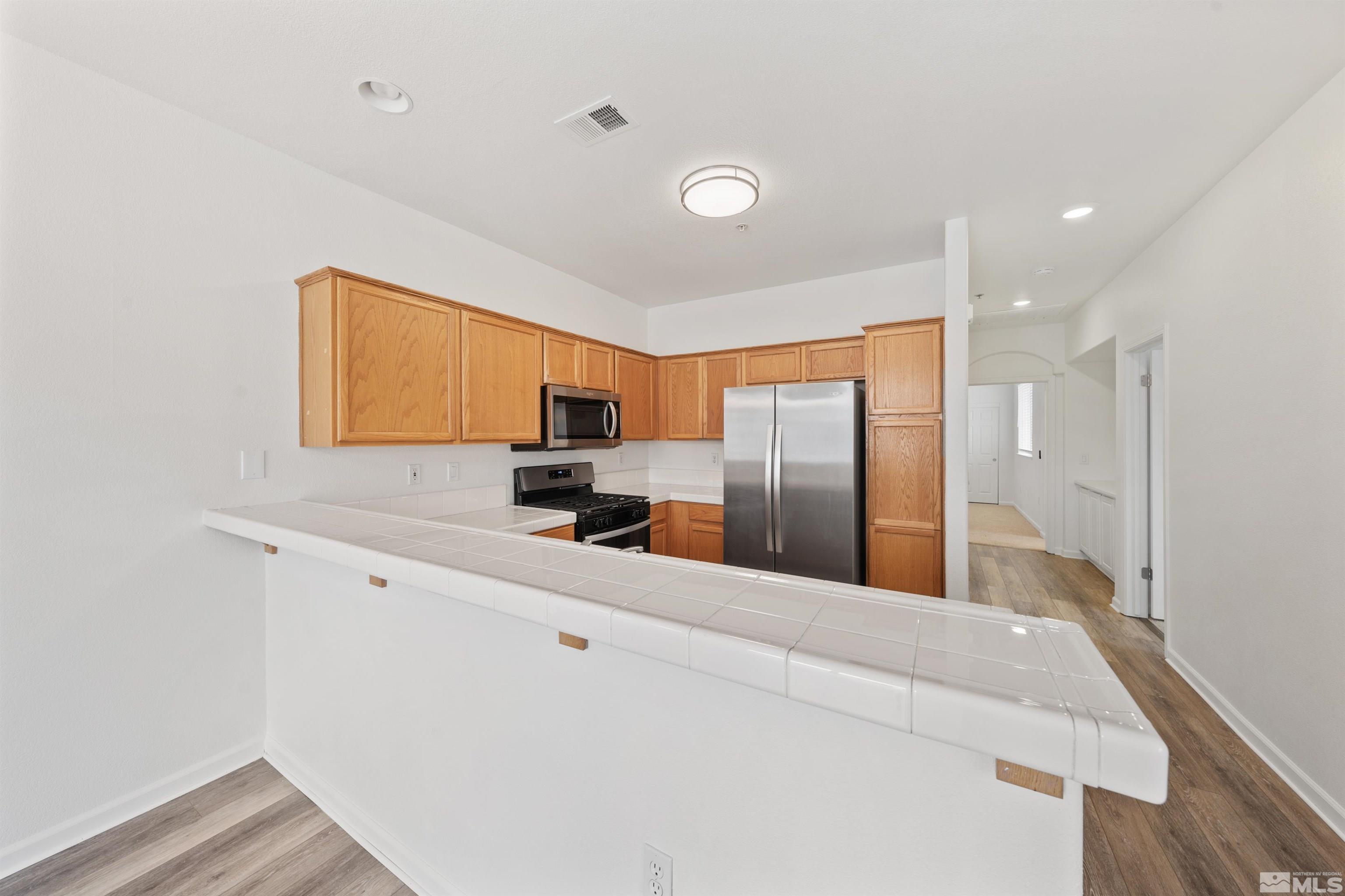 6120 Ingleston Dr Apt 621 Property Photo 6