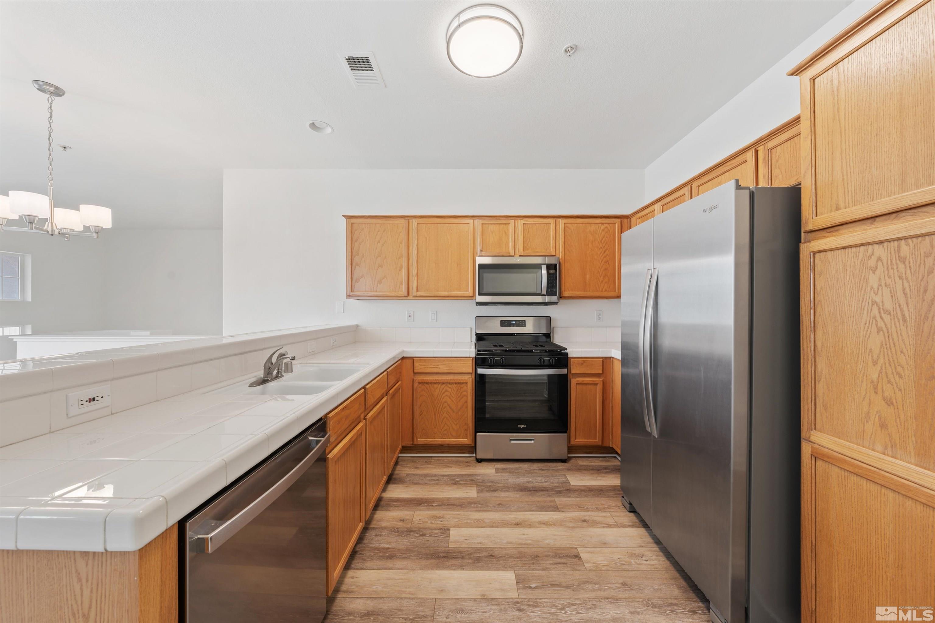 6120 Ingleston Dr Apt 621 Property Photo 7