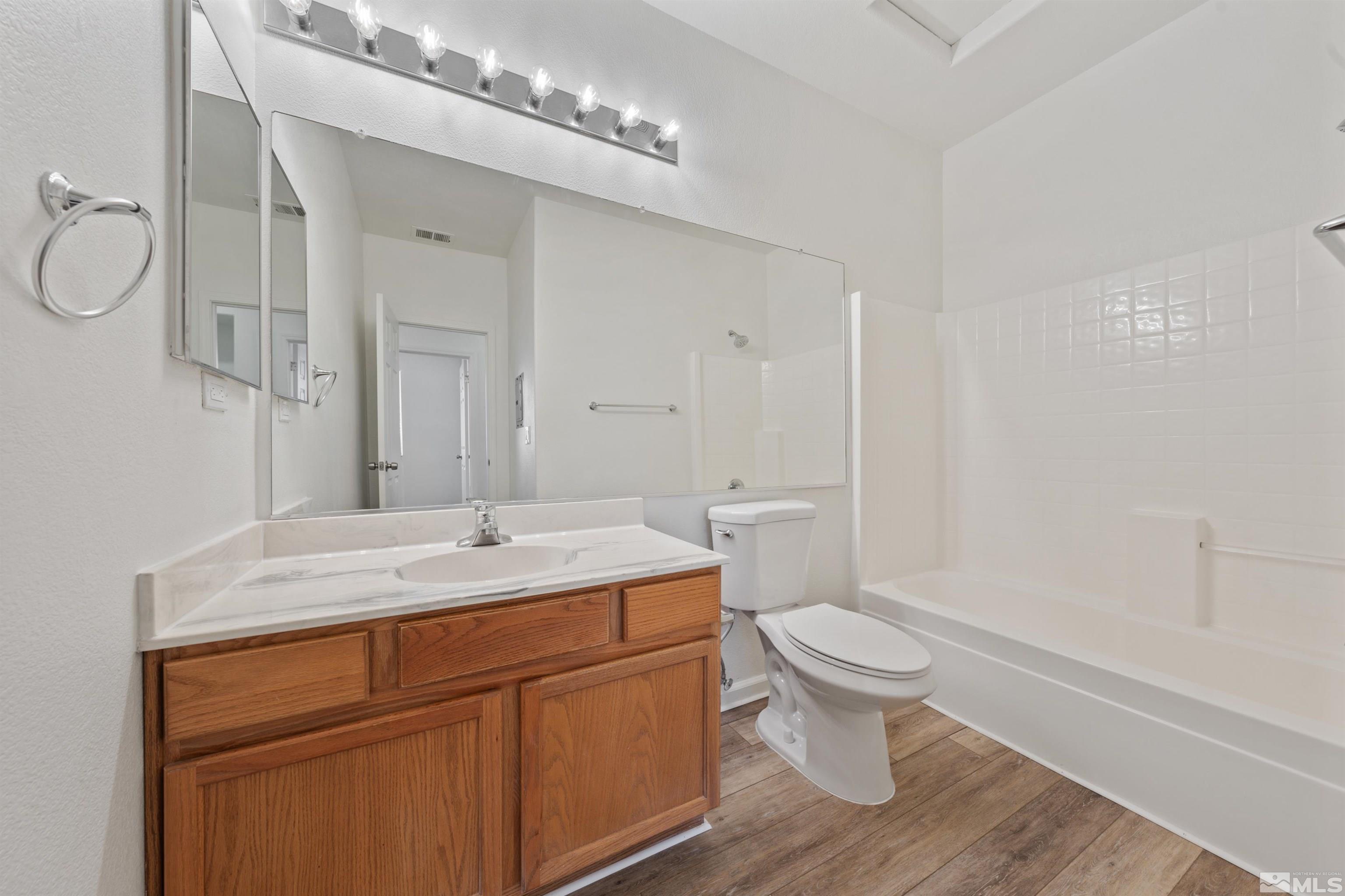 6120 Ingleston Dr Apt 621 Property Photo 23