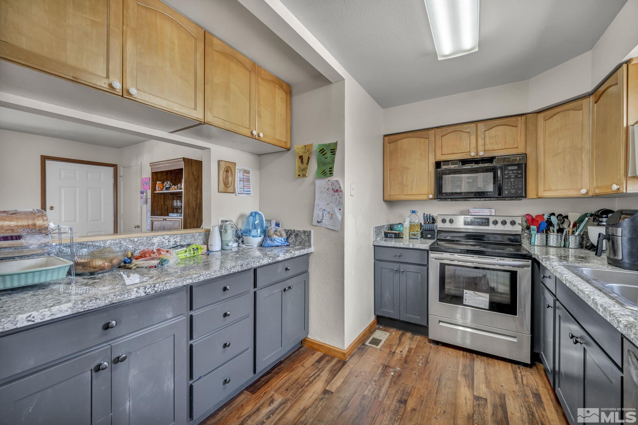 521 Whitaker Lane Property Photo 15