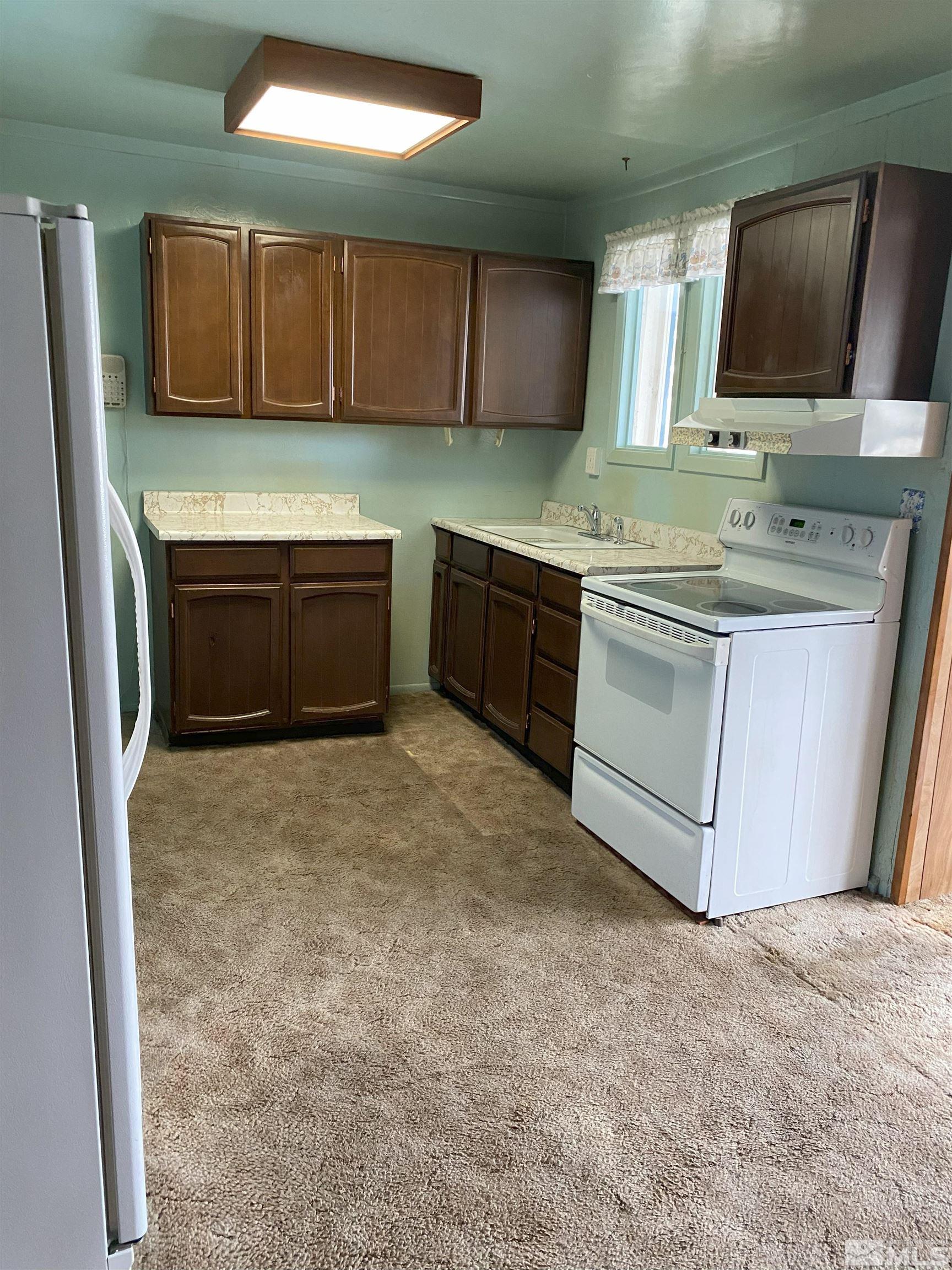 56 W Sutton St Property Photo 9