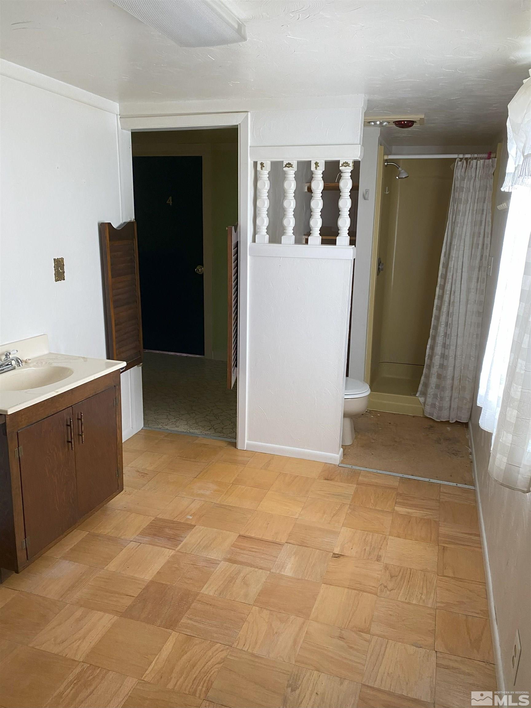 56 W Sutton St Property Photo 24