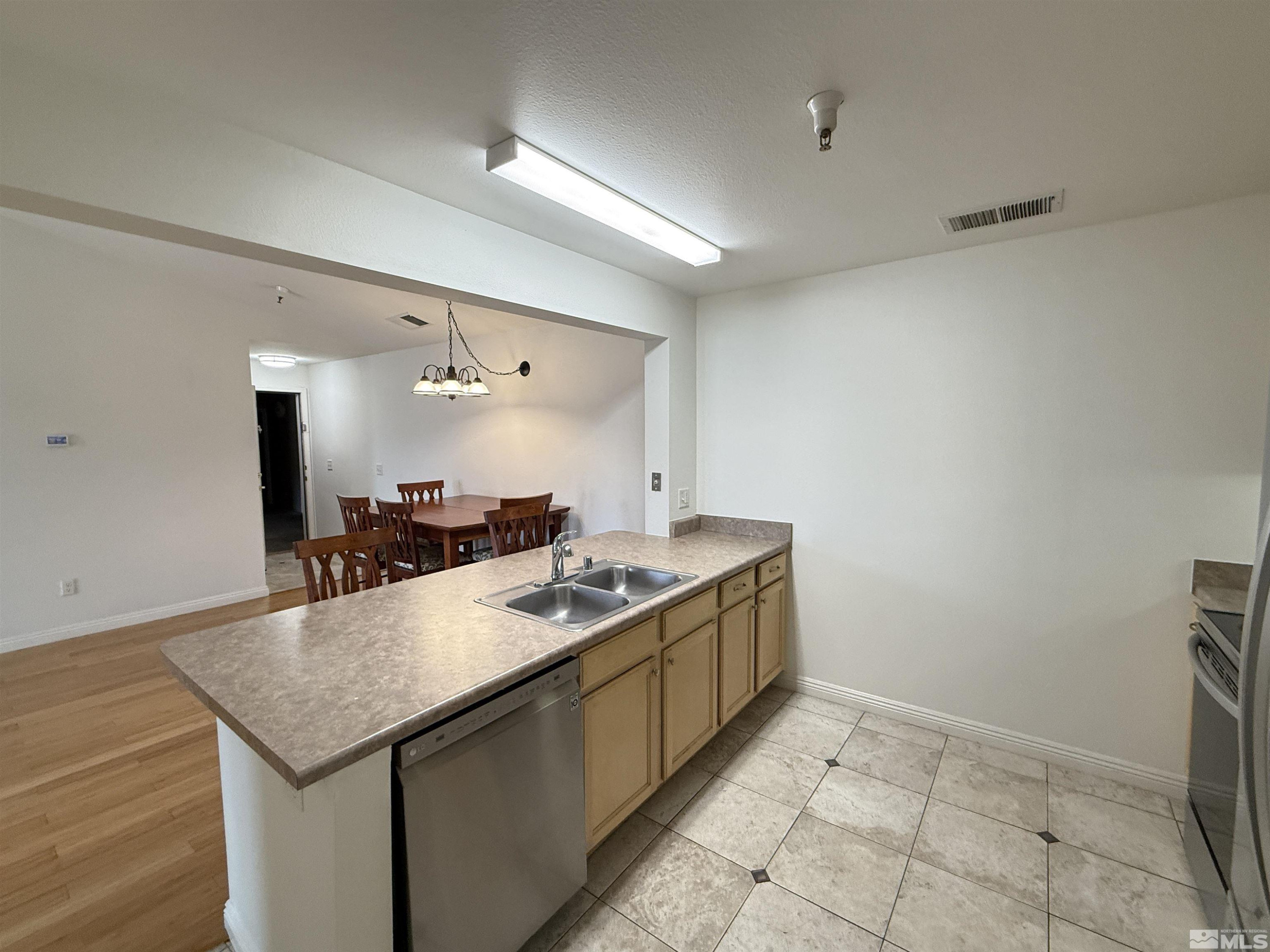 200 Talus Way Property Photo 1