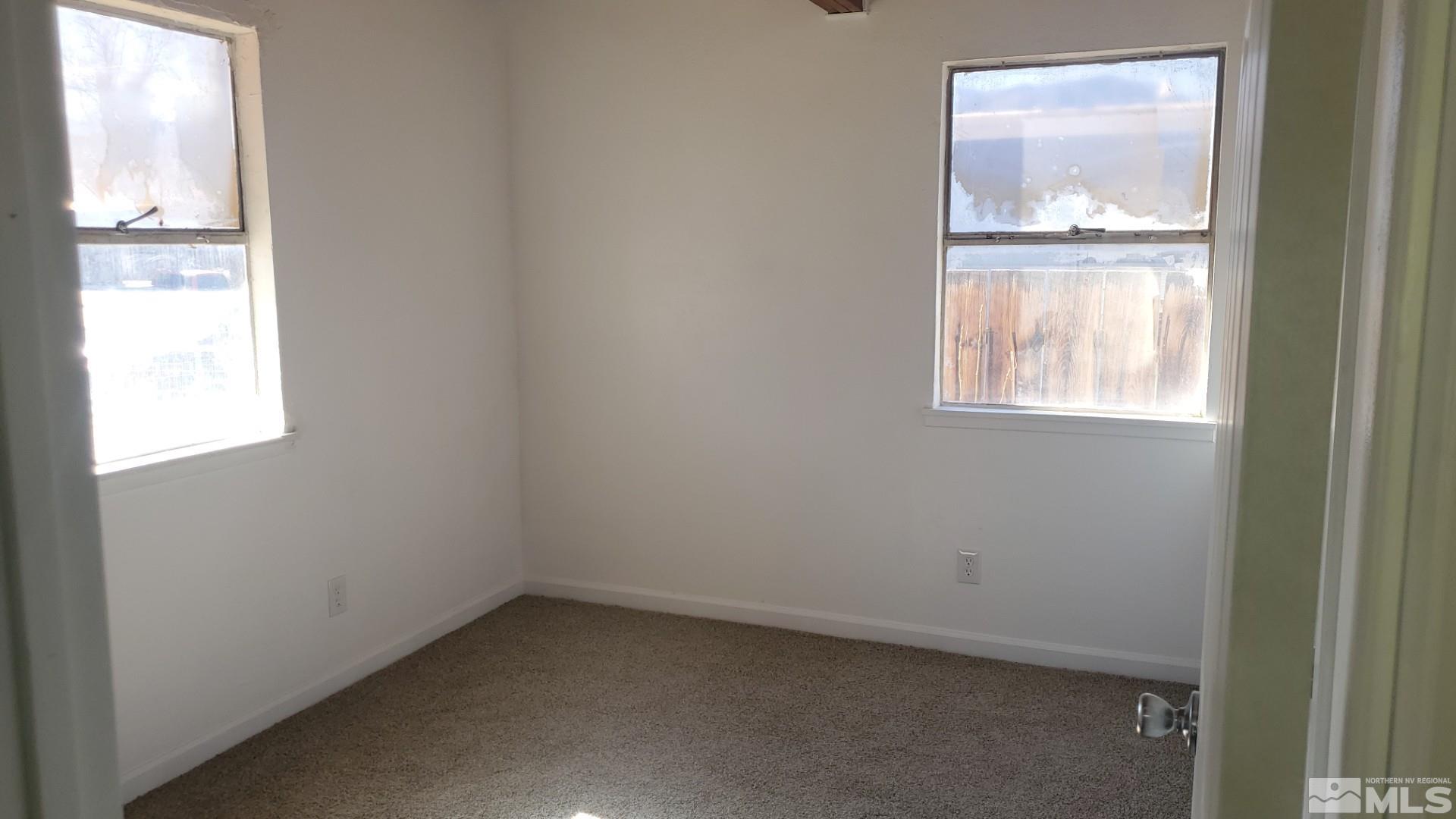 121 Hermansen St Property Photo 12