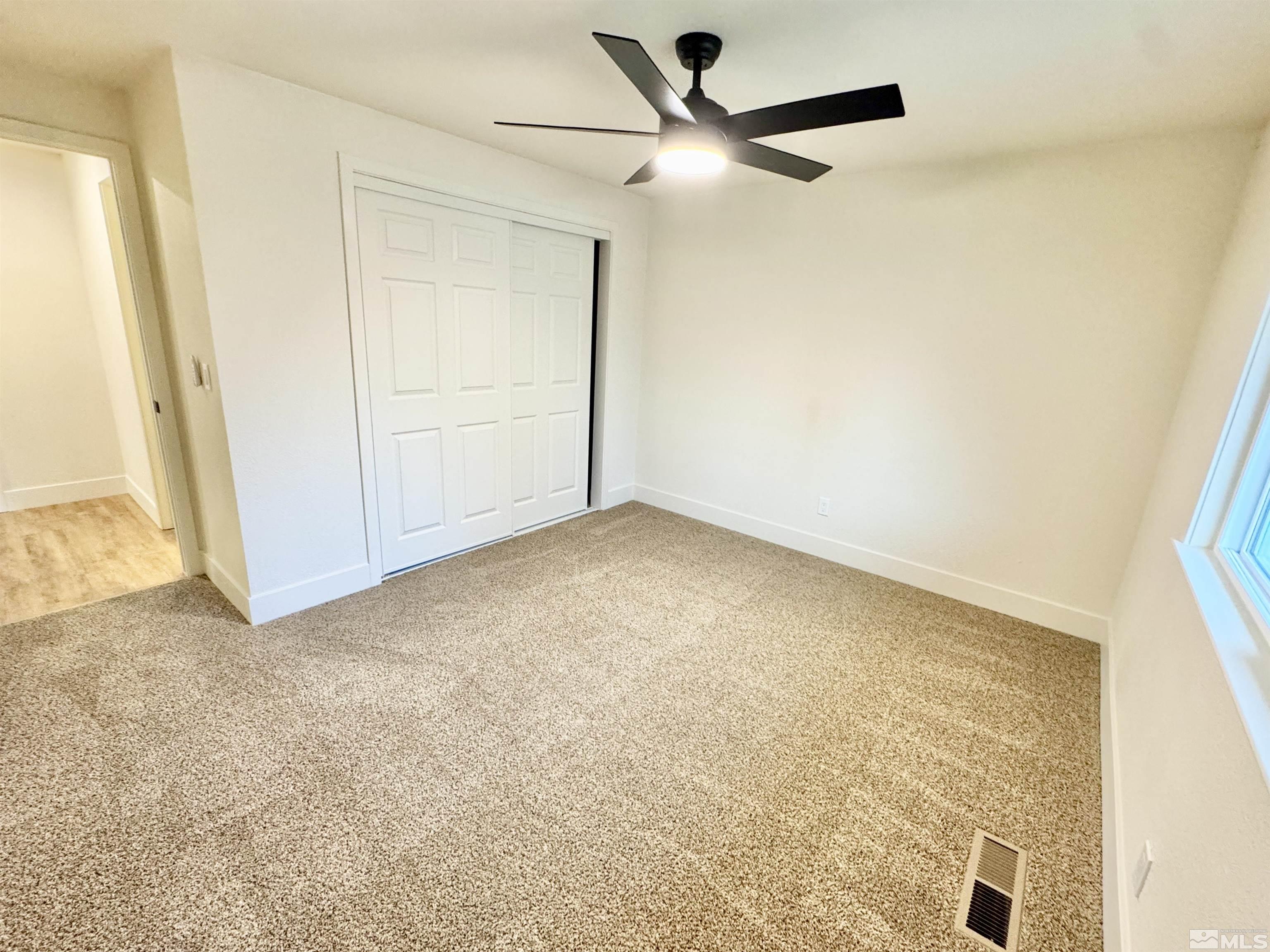 2380 Woodcrest Ln Property Photo 19