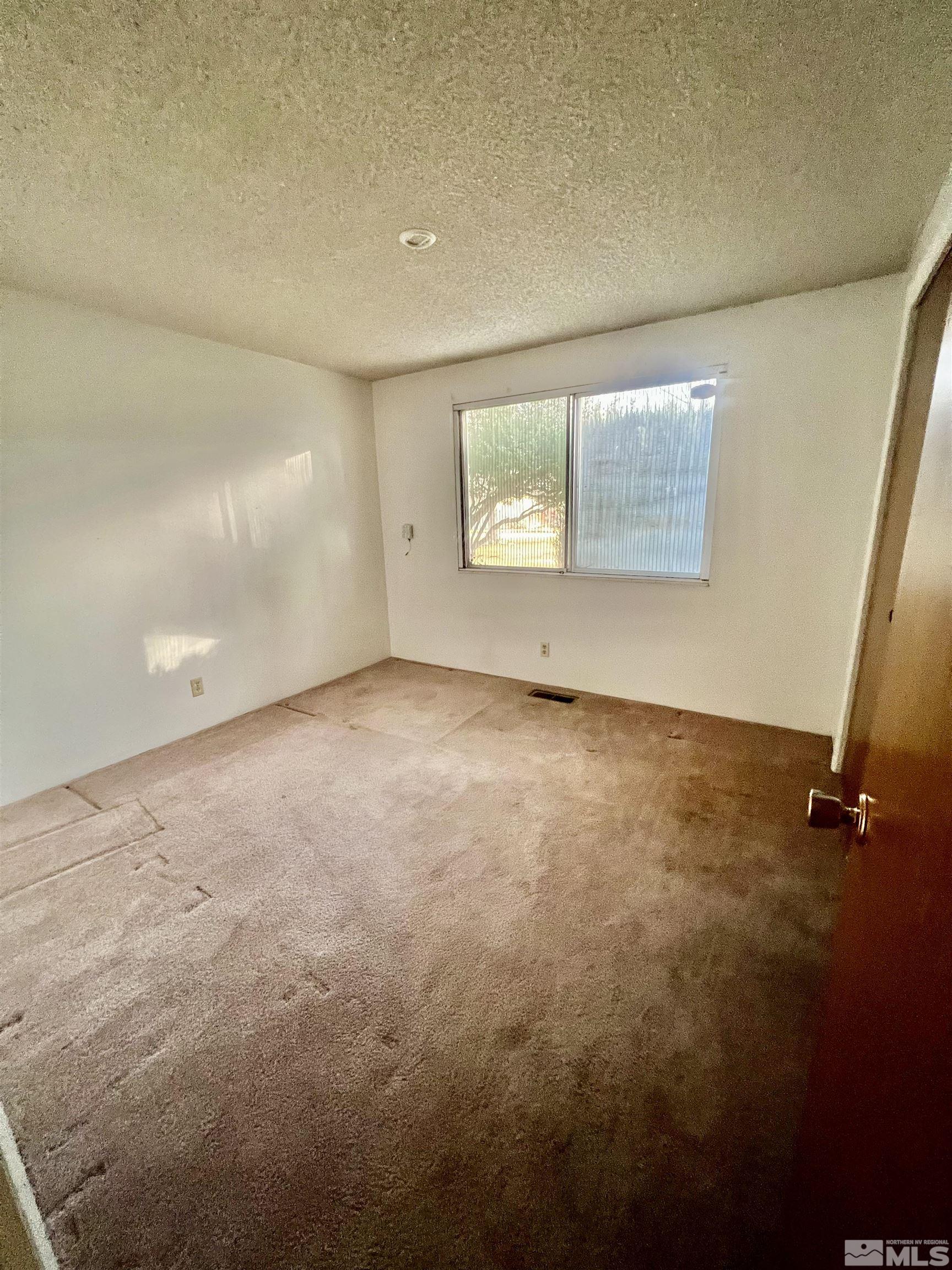 901 Osgood Place Property Photo 15
