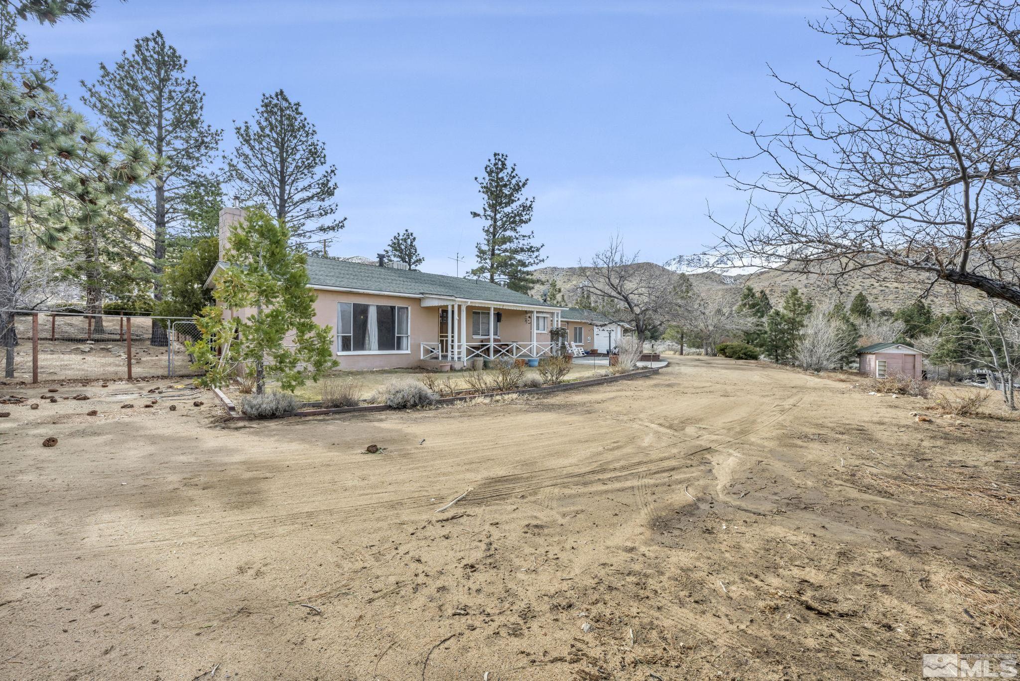 432 Pinenut Road Property Photo 1