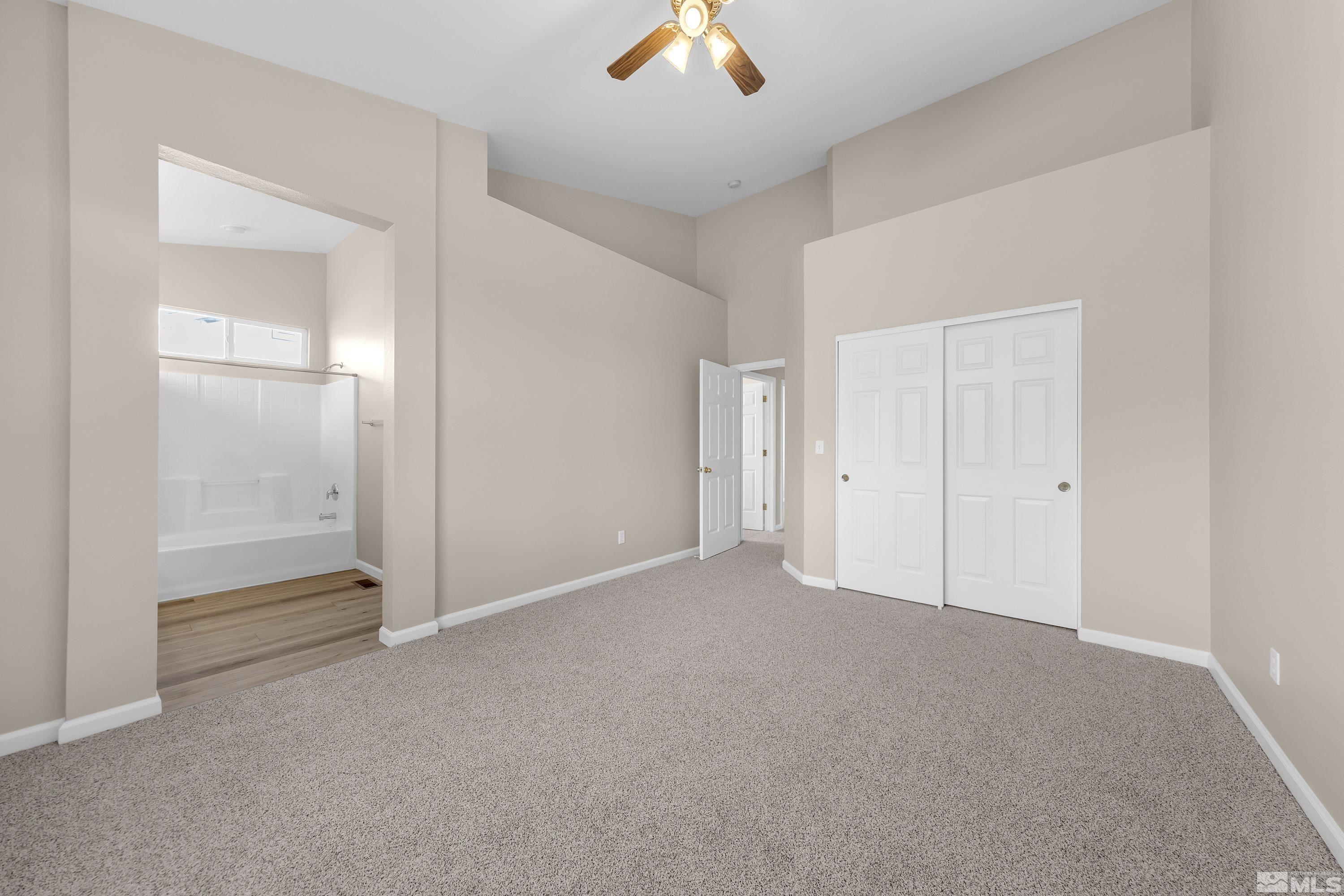 9570 Crystalline Dr Property Photo 13
