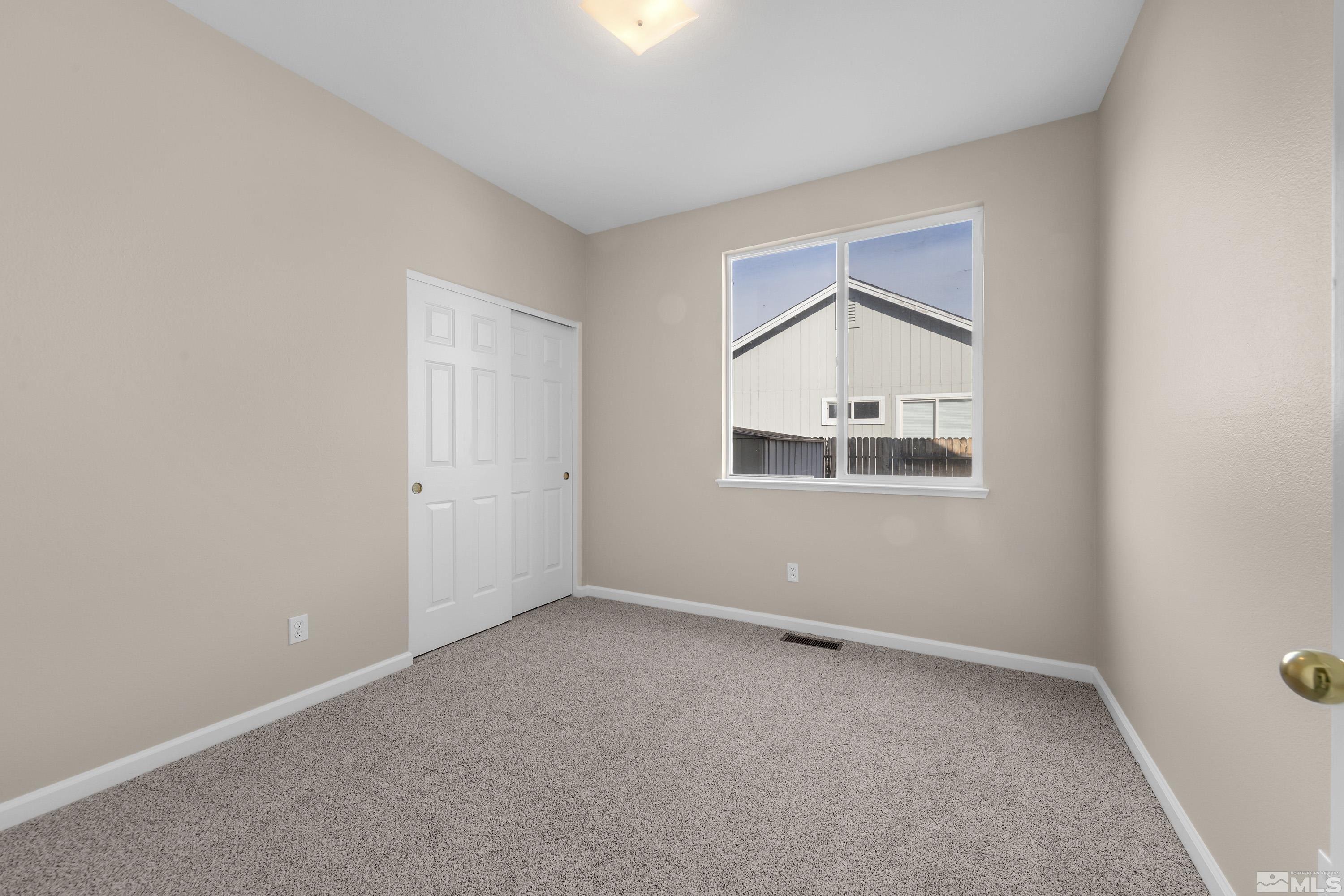 9570 Crystalline Dr Property Photo 19