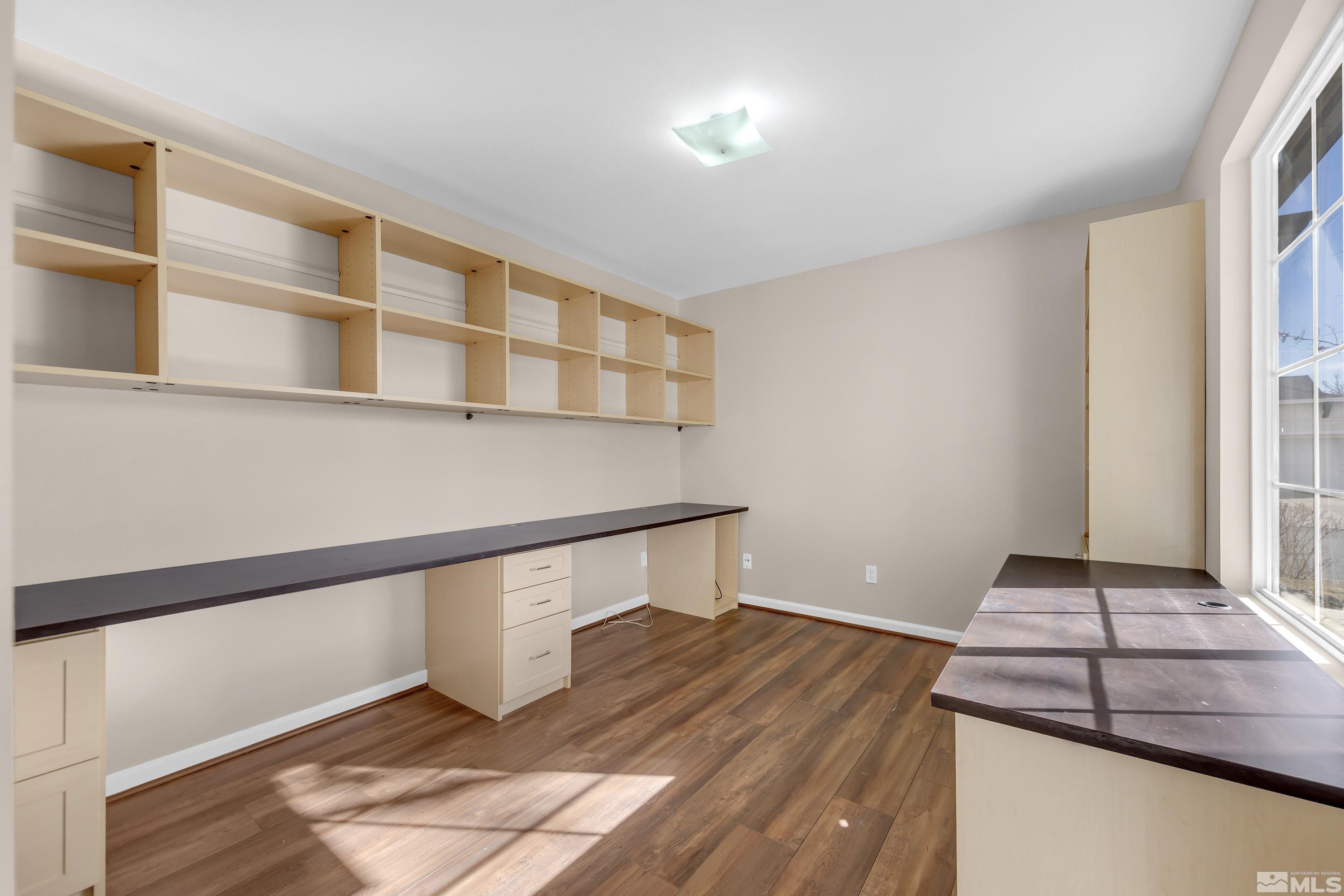 9570 Crystalline Dr Property Photo 22