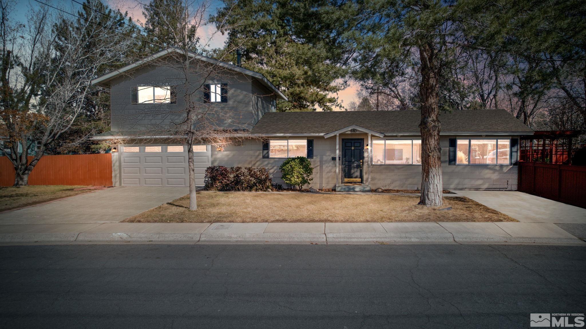 440 Shamrock Ln Property Image