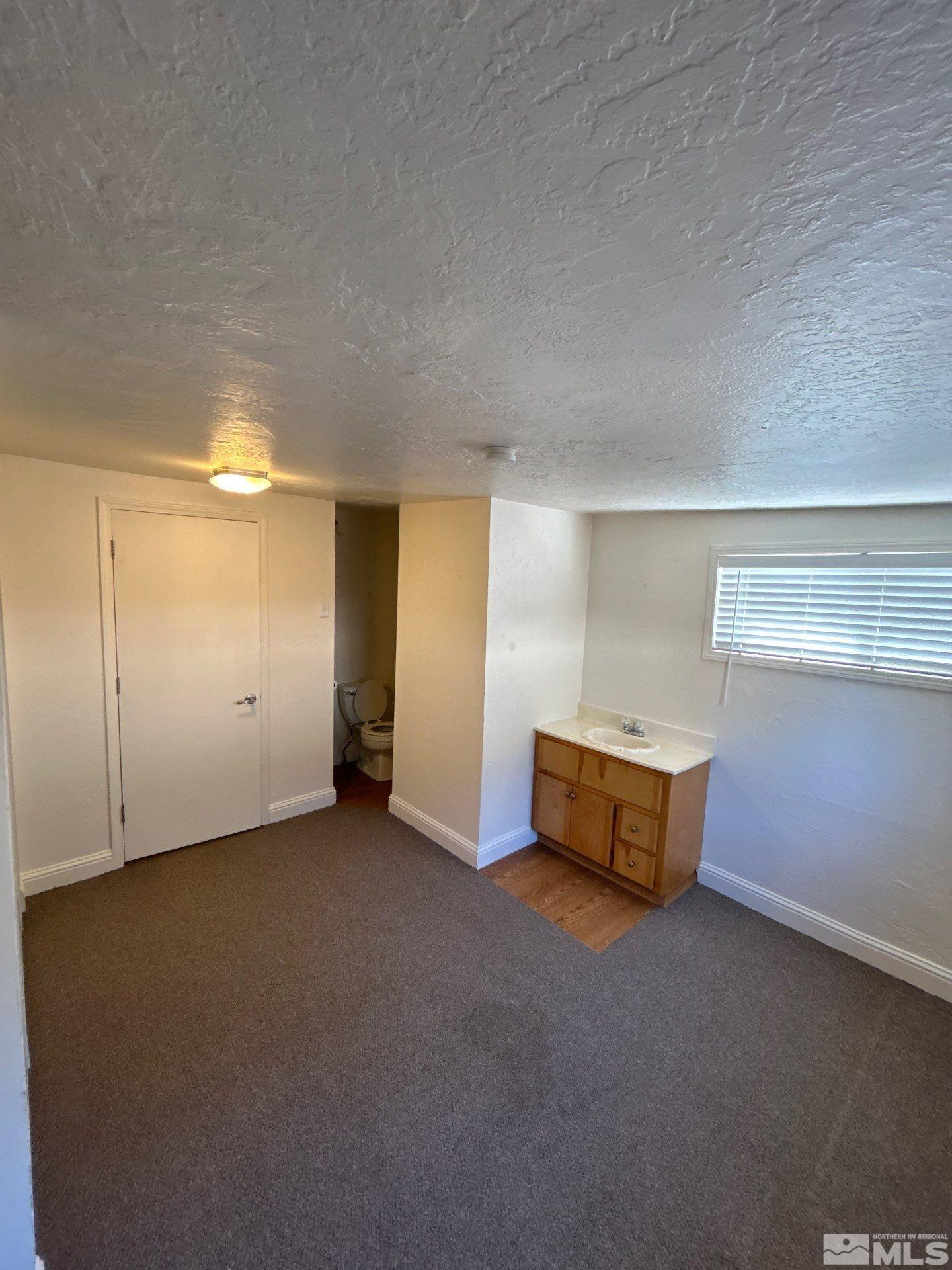 1675 Harvard Way Property Photo 5