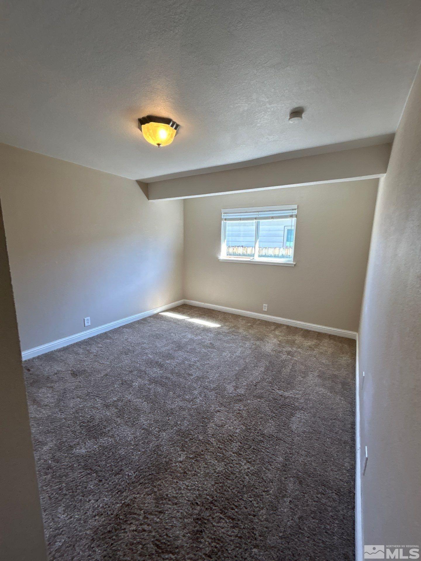 1675 Harvard Way Property Photo 7