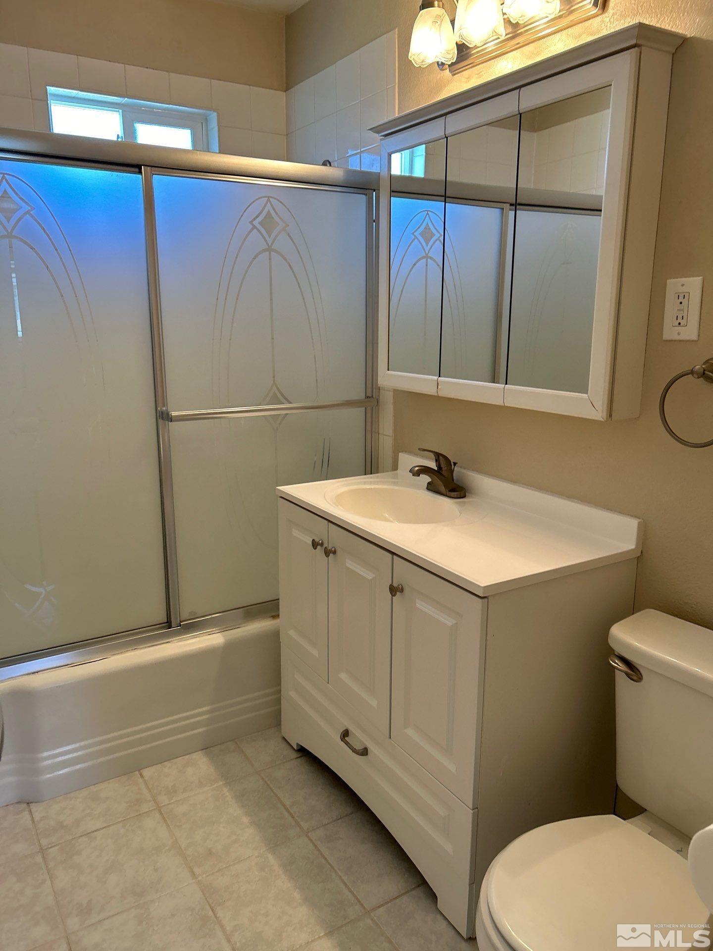 1675 Harvard Way Property Photo 9