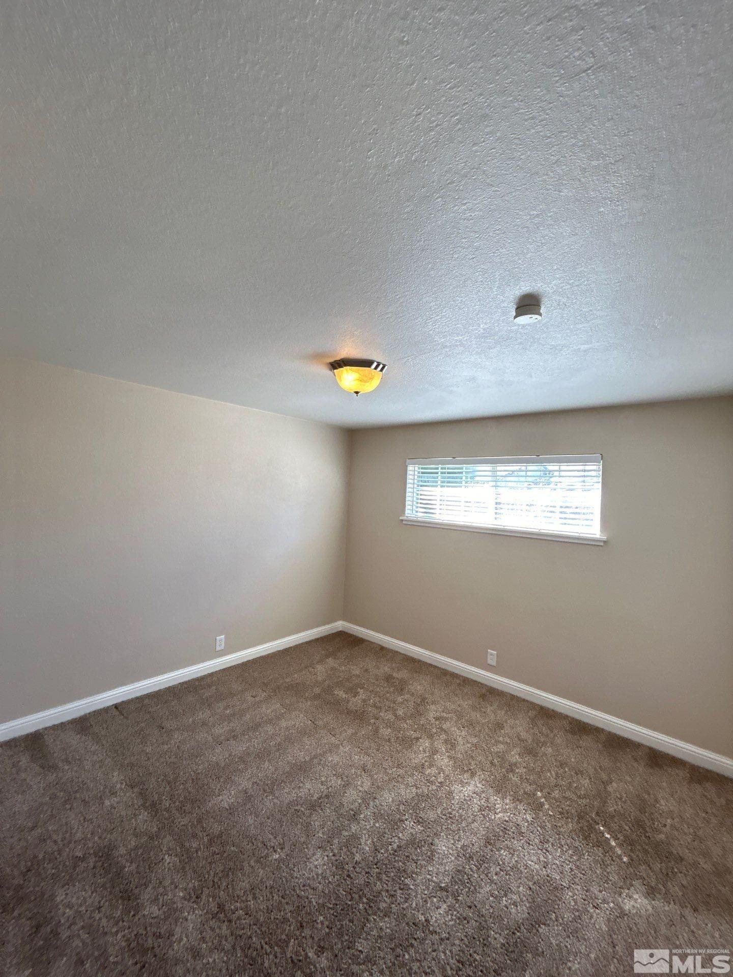 1675 Harvard Way Property Photo 10