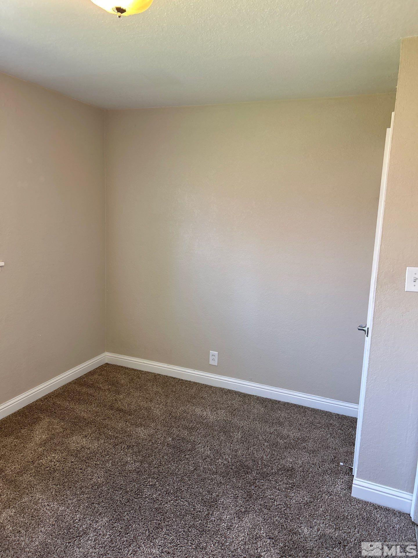 1675 Harvard Way Property Photo 13