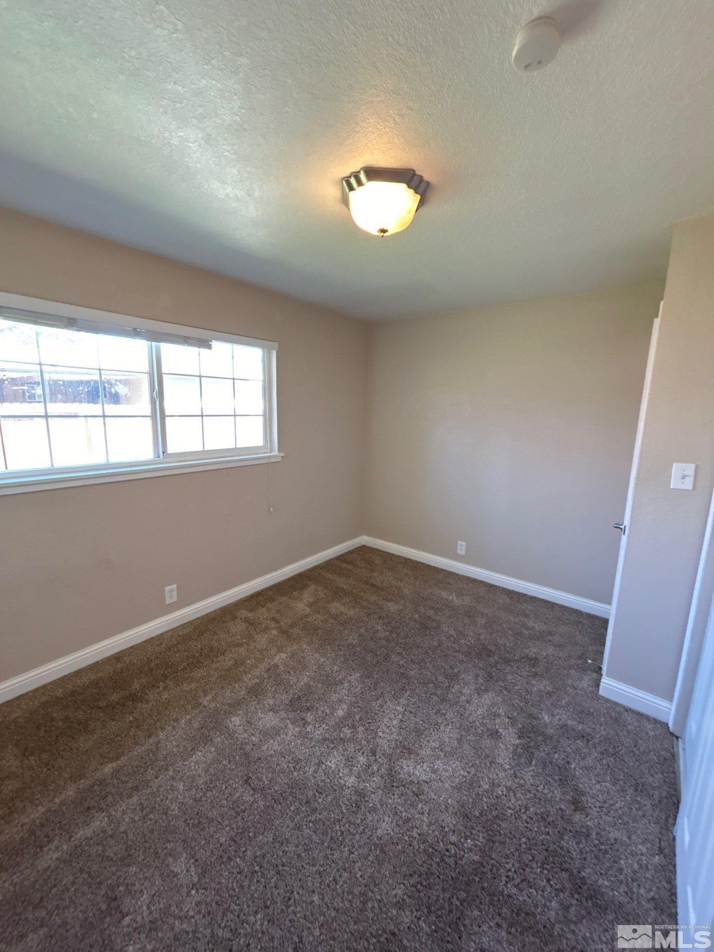 1675 Harvard Way Property Photo 17