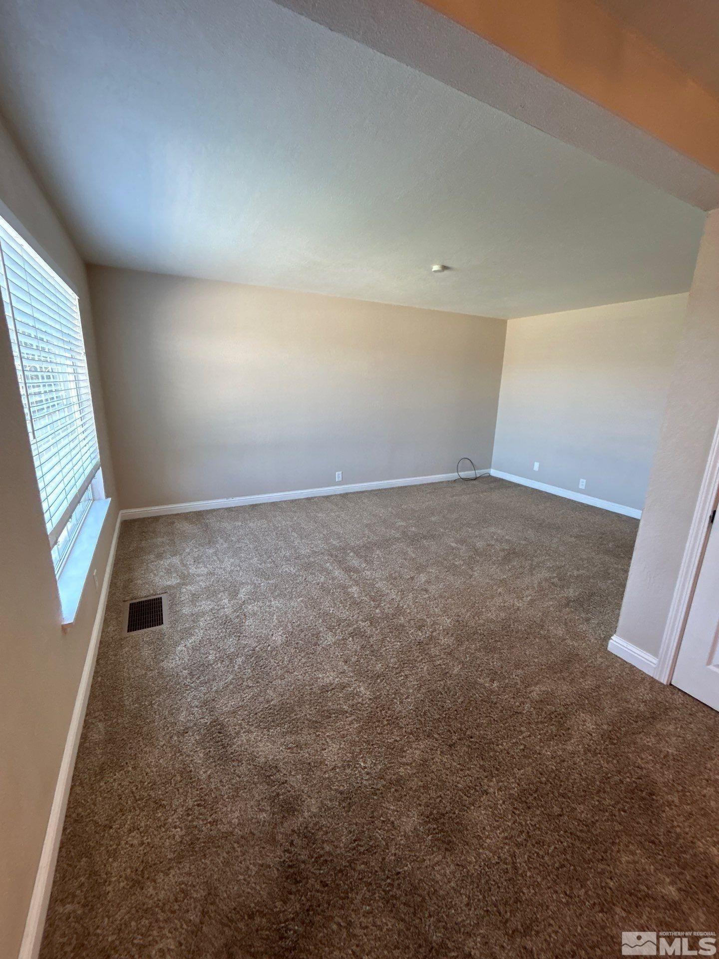 1675 Harvard Way Property Photo 18