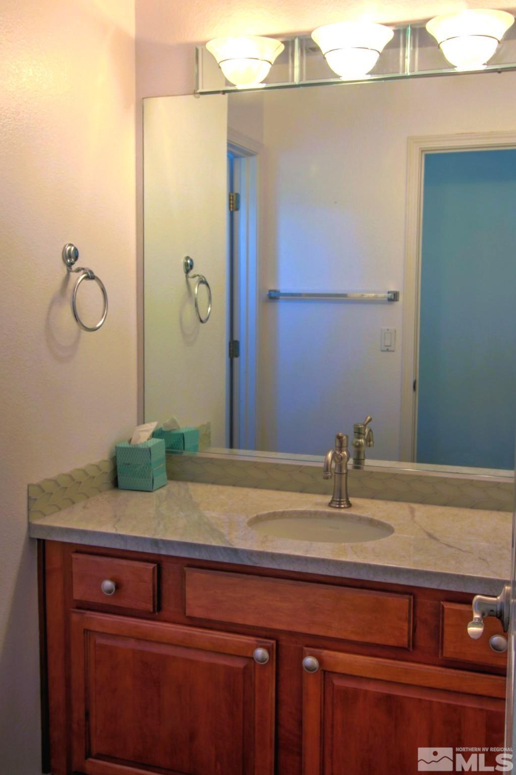 3776 Bellingham Dr Property Photo 12