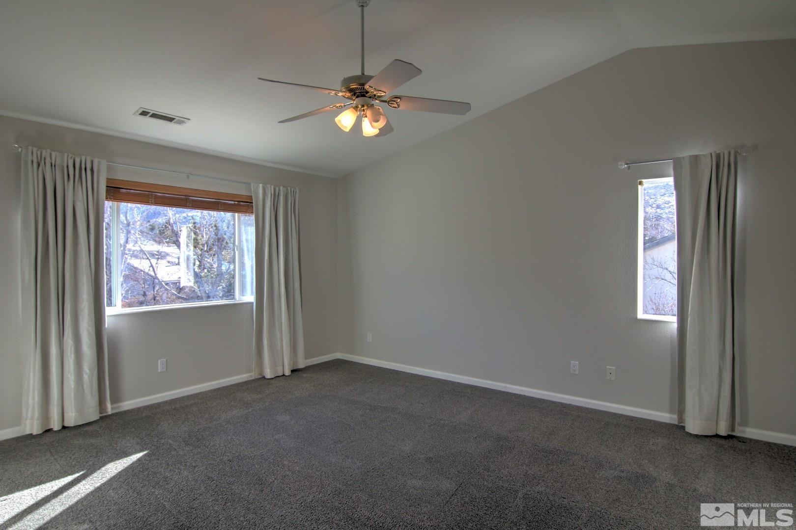 3776 Bellingham Dr Property Photo 13