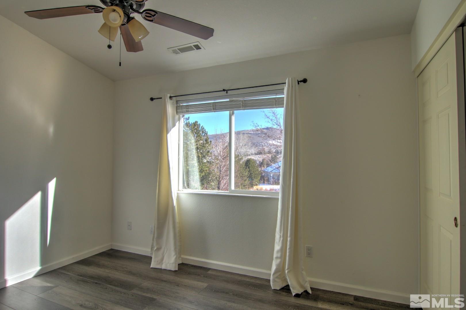 3776 Bellingham Dr Property Photo 20