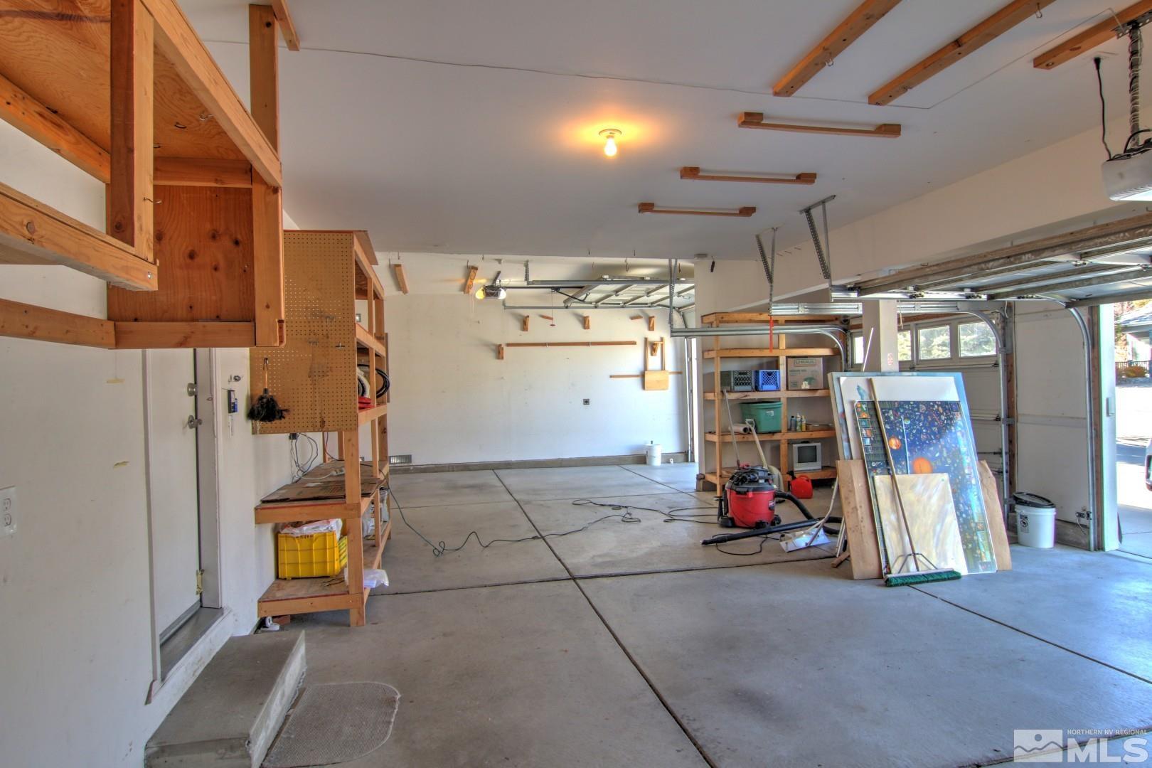 3776 Bellingham Dr Property Photo 22