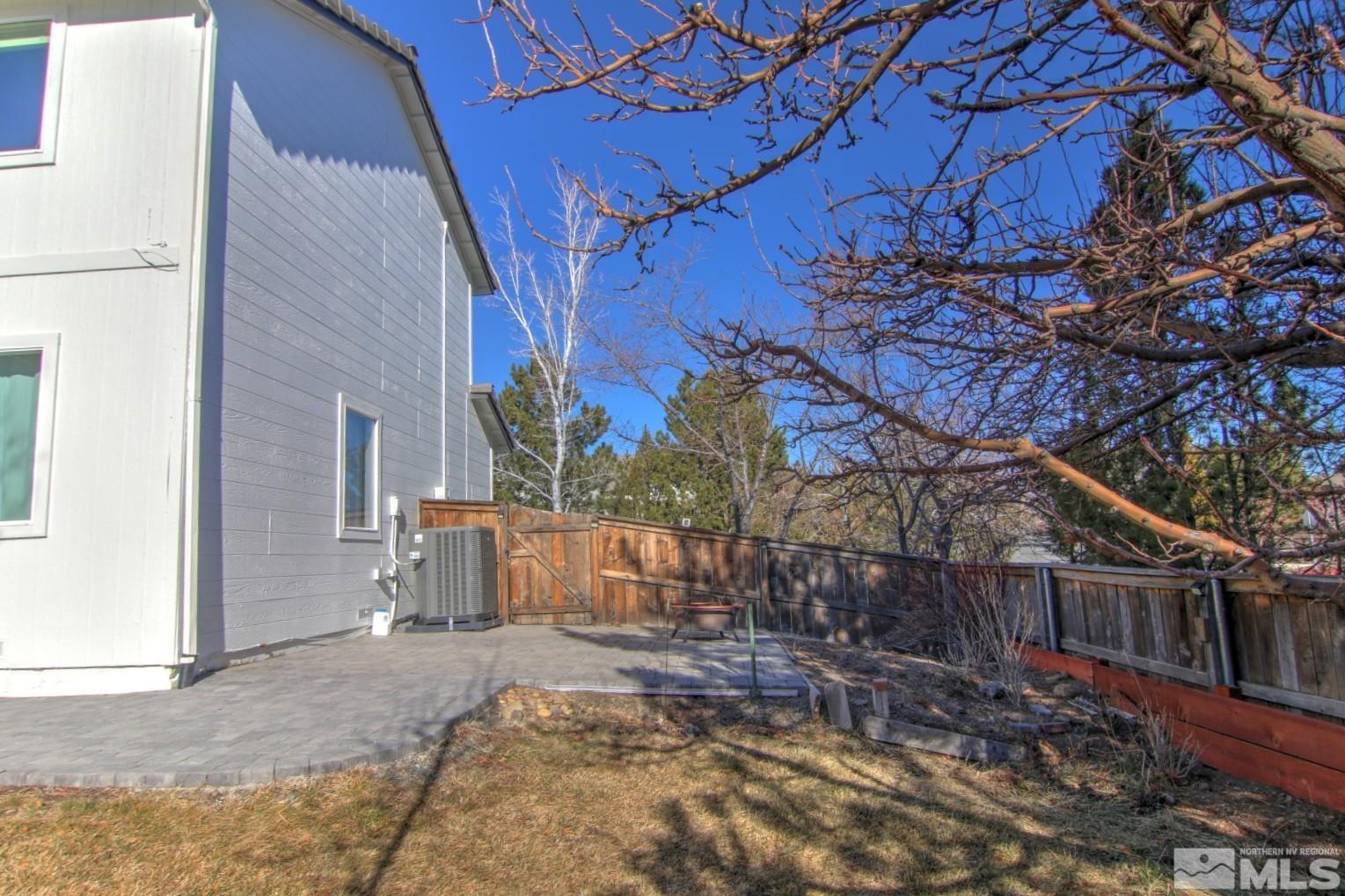 3776 Bellingham Dr Property Photo 29