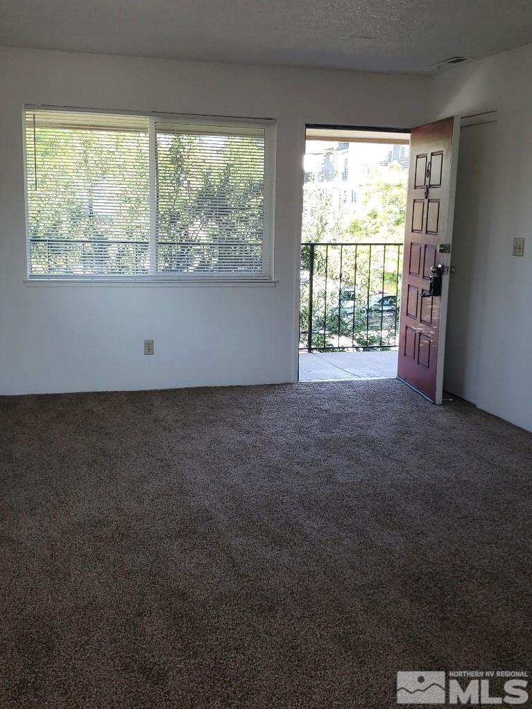 2908 Salem Place Property Photo 24