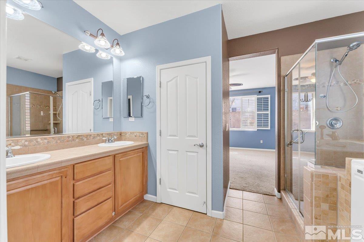2558 Country Falls Lane Property Photo 16