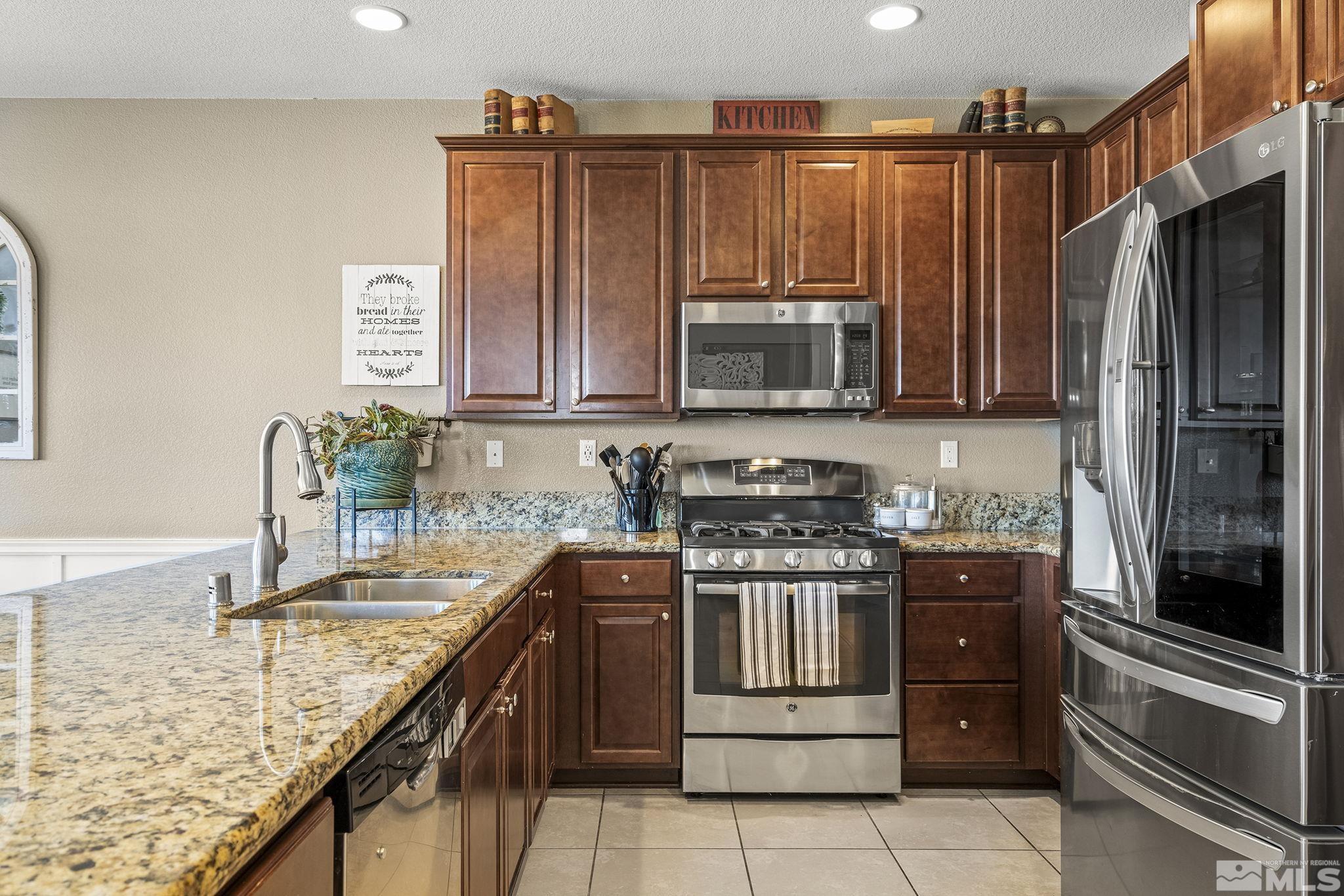 2798 Alessandro Dr Property Photo 12