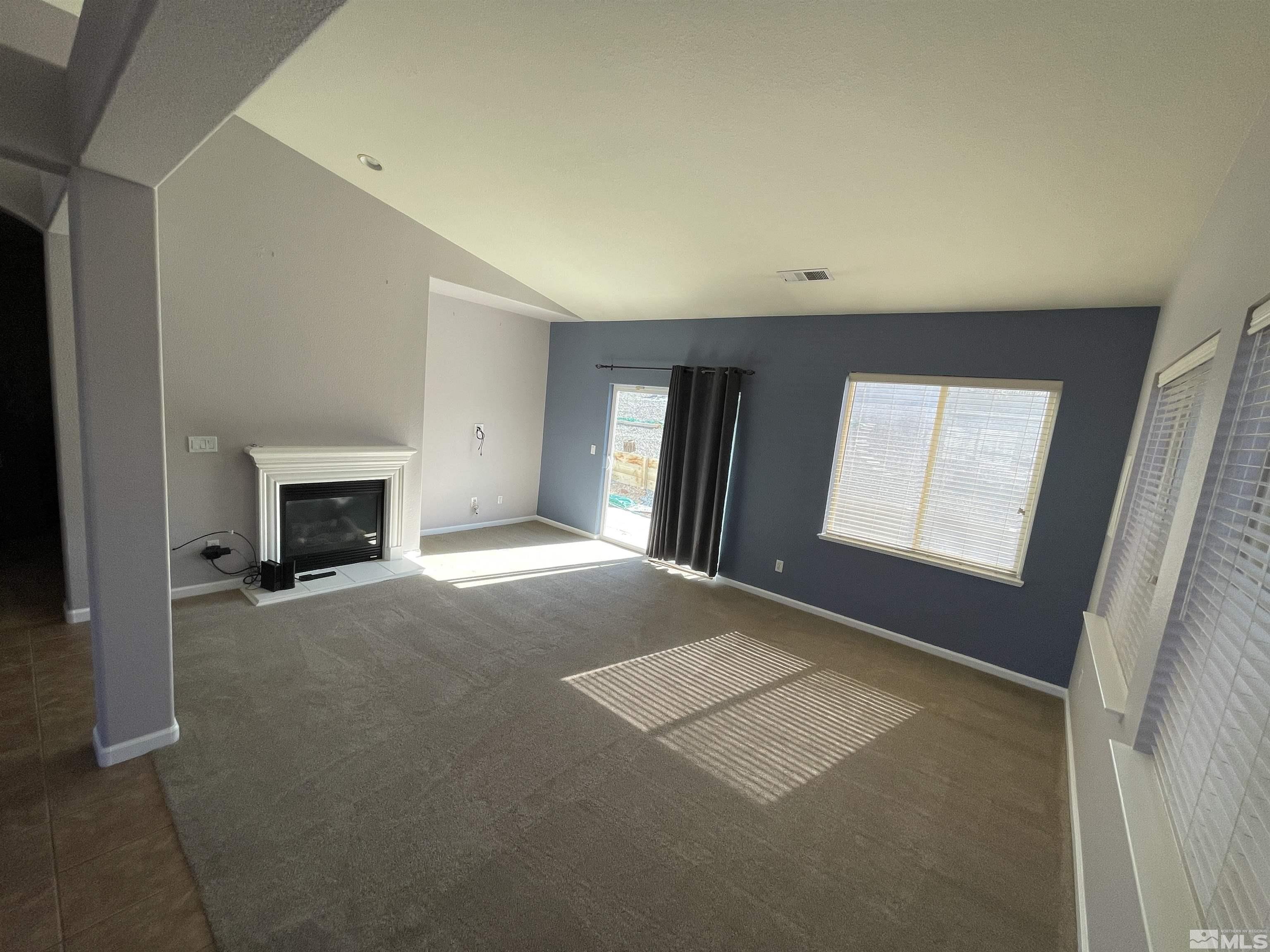 158 Desert Springs Ln Property Photo 4