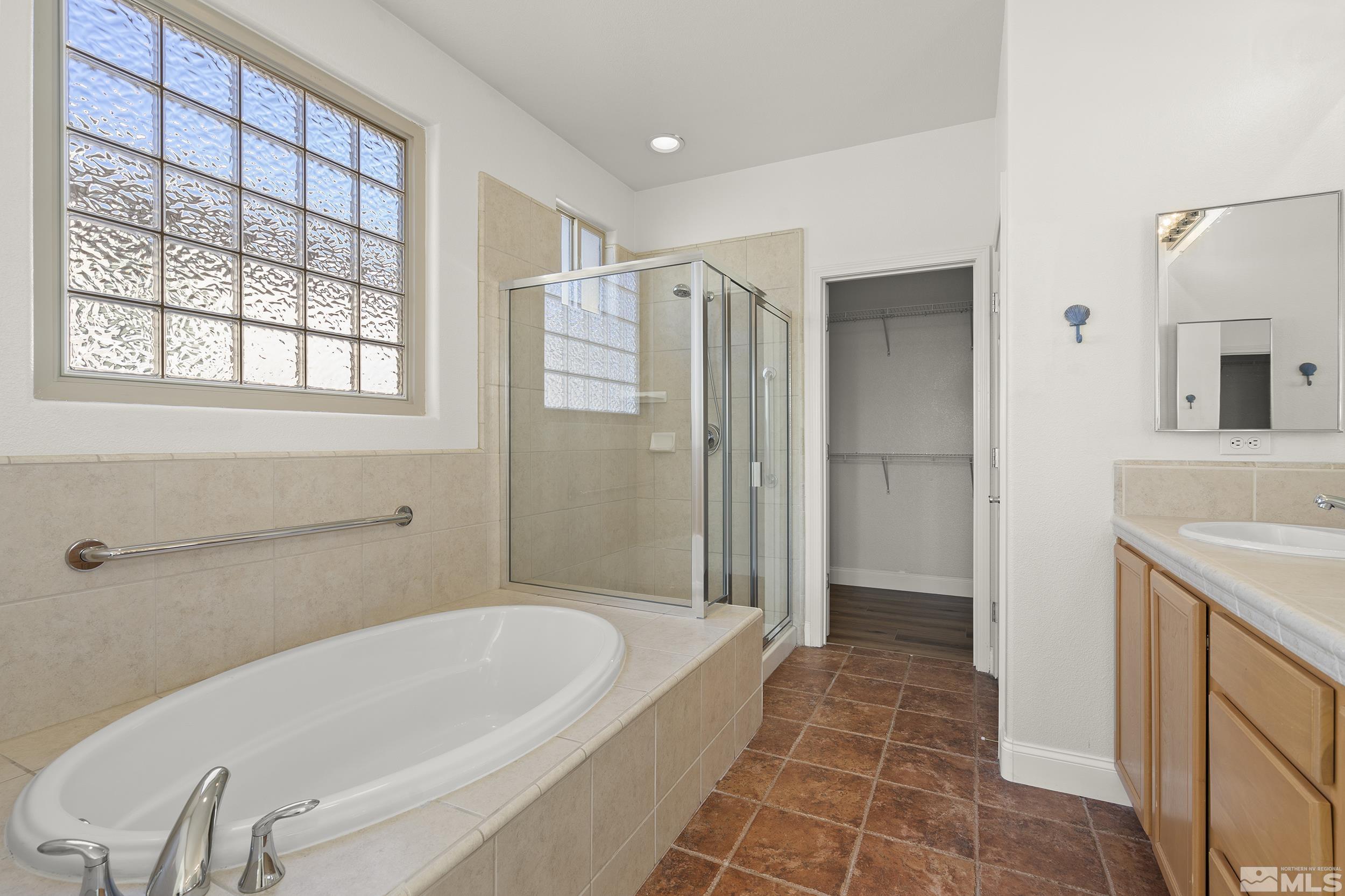 1495 Veneto Dr Property Photo 13