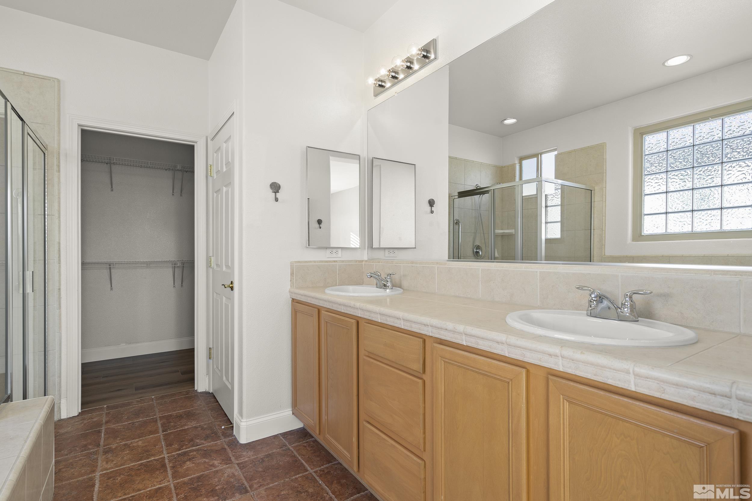 1495 Veneto Dr Property Photo 14