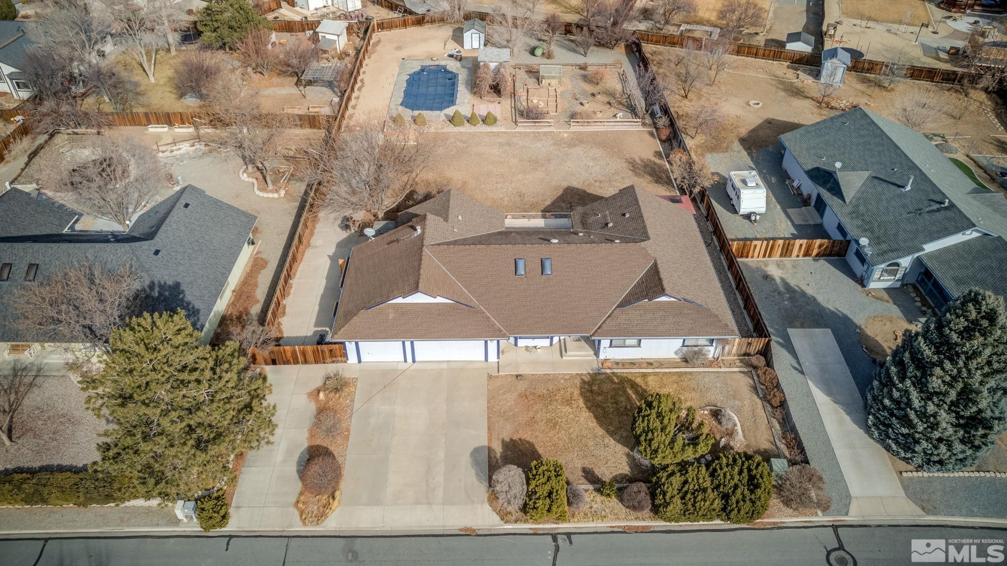 665 Aswan St Property Photo 37